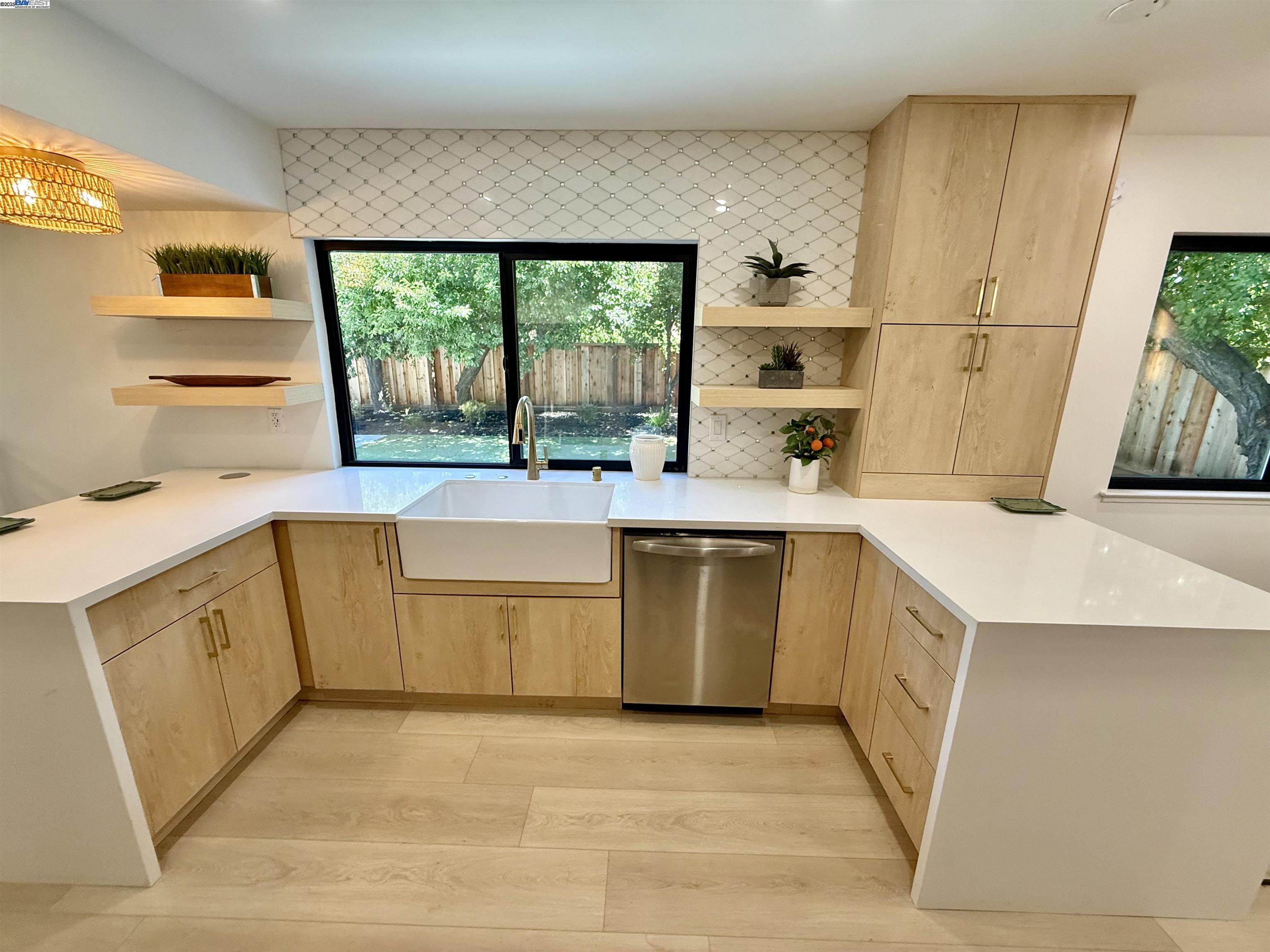 Detail Gallery Image 21 of 52 For 1926 Paseo Del Cajon, Pleasanton,  CA 94566 - 4 Beds | 2/1 Baths