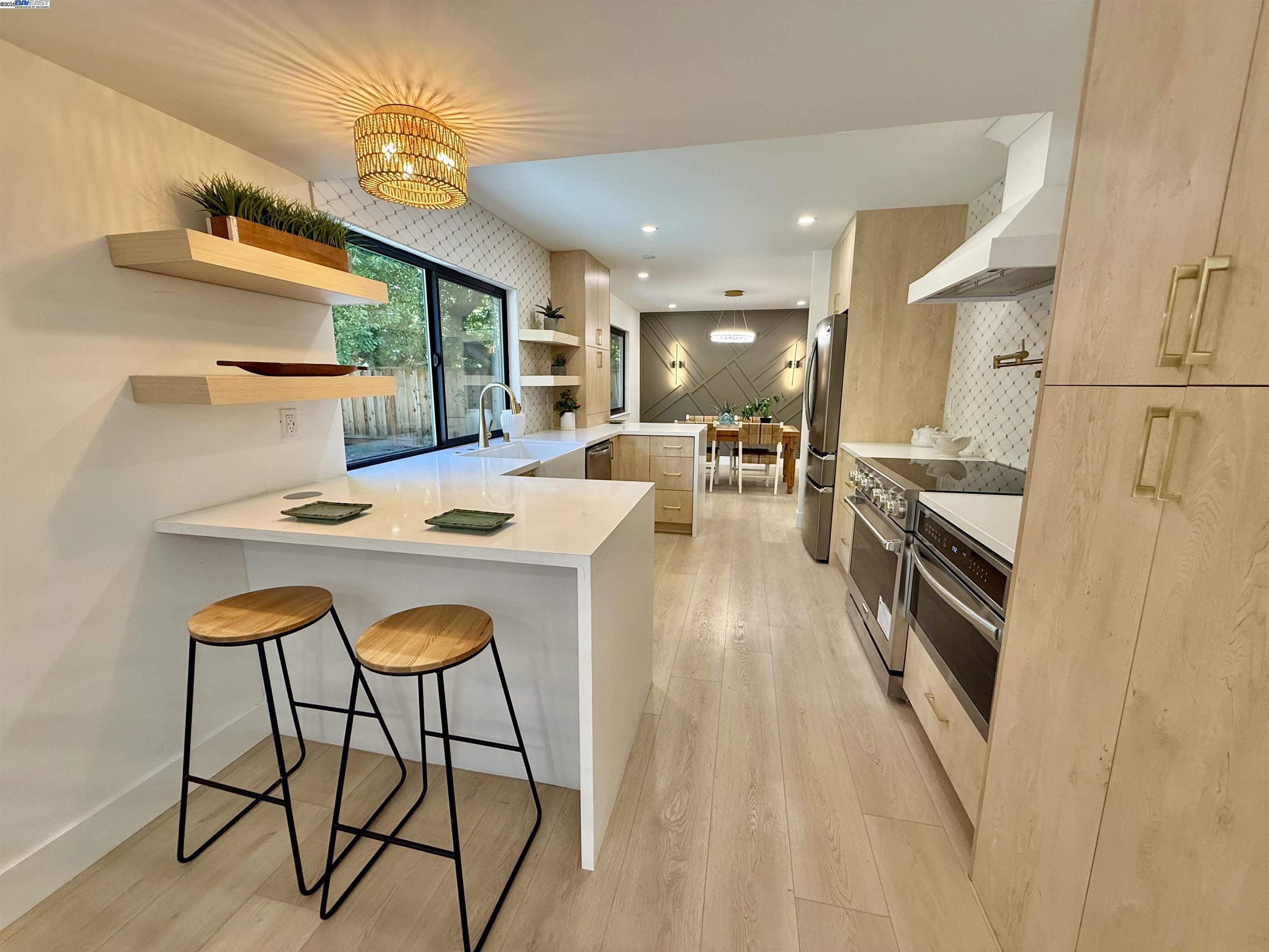 Detail Gallery Image 22 of 52 For 1926 Paseo Del Cajon, Pleasanton,  CA 94566 - 4 Beds | 2/1 Baths