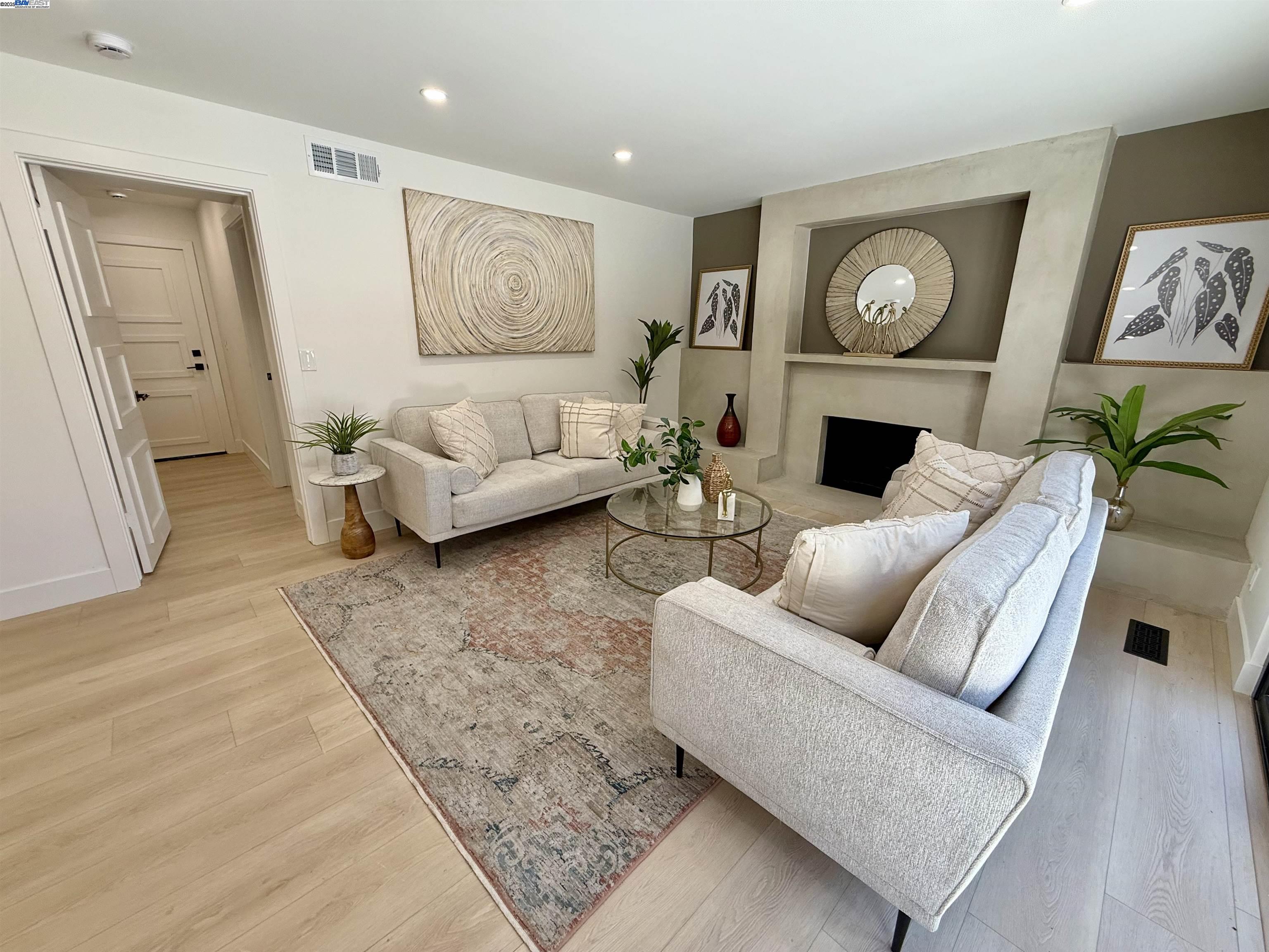 Detail Gallery Image 28 of 52 For 1926 Paseo Del Cajon, Pleasanton,  CA 94566 - 4 Beds | 2/1 Baths