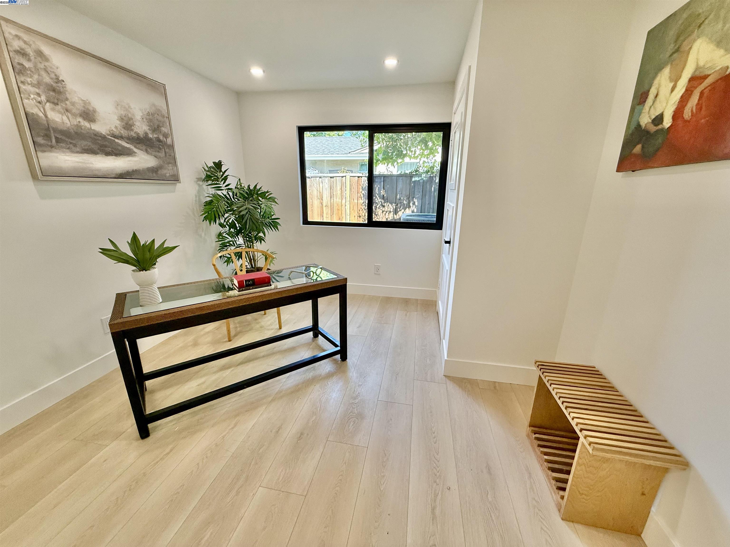 Detail Gallery Image 29 of 52 For 1926 Paseo Del Cajon, Pleasanton,  CA 94566 - 4 Beds | 2/1 Baths