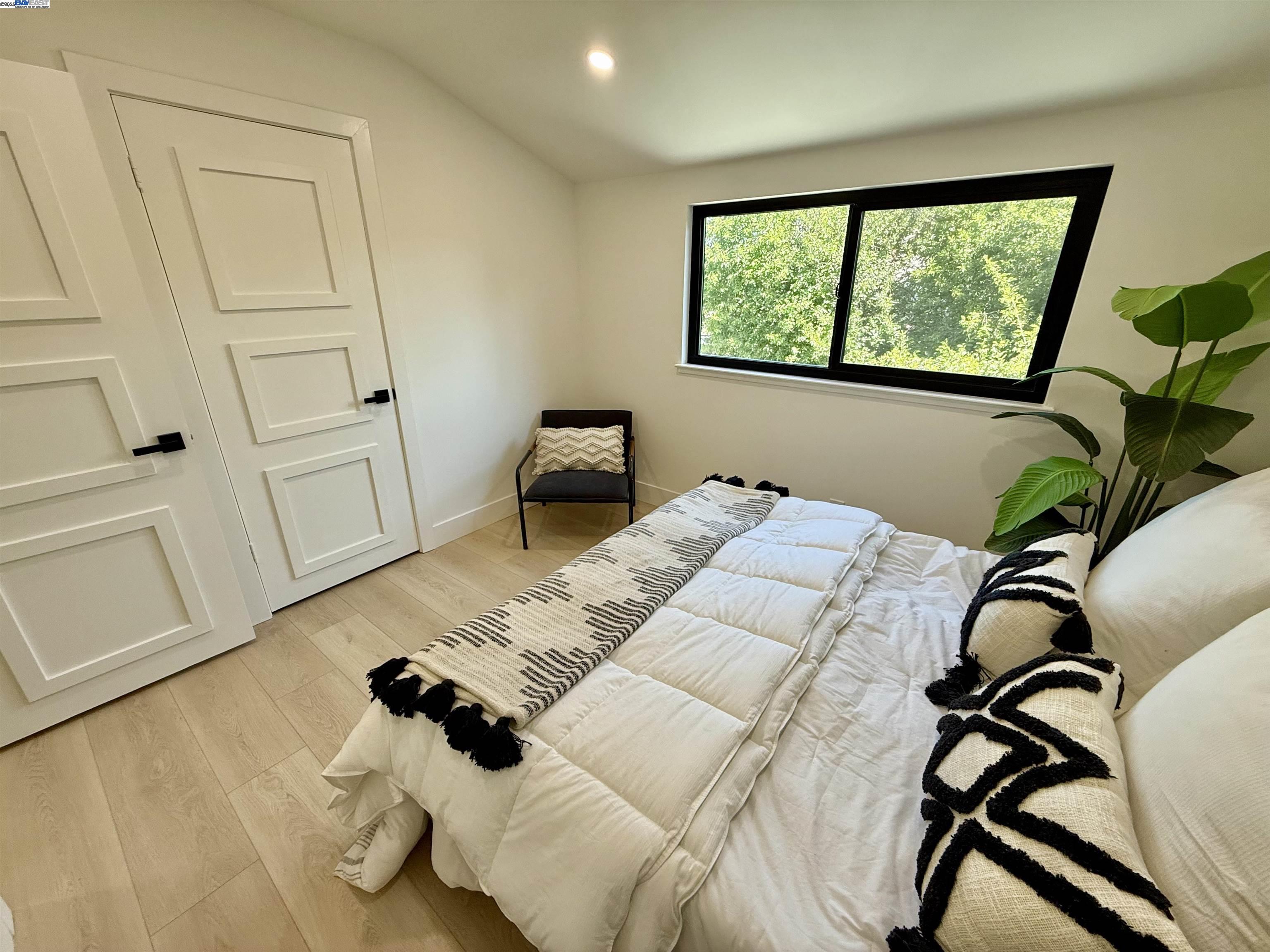 Detail Gallery Image 37 of 52 For 1926 Paseo Del Cajon, Pleasanton,  CA 94566 - 4 Beds | 2/1 Baths