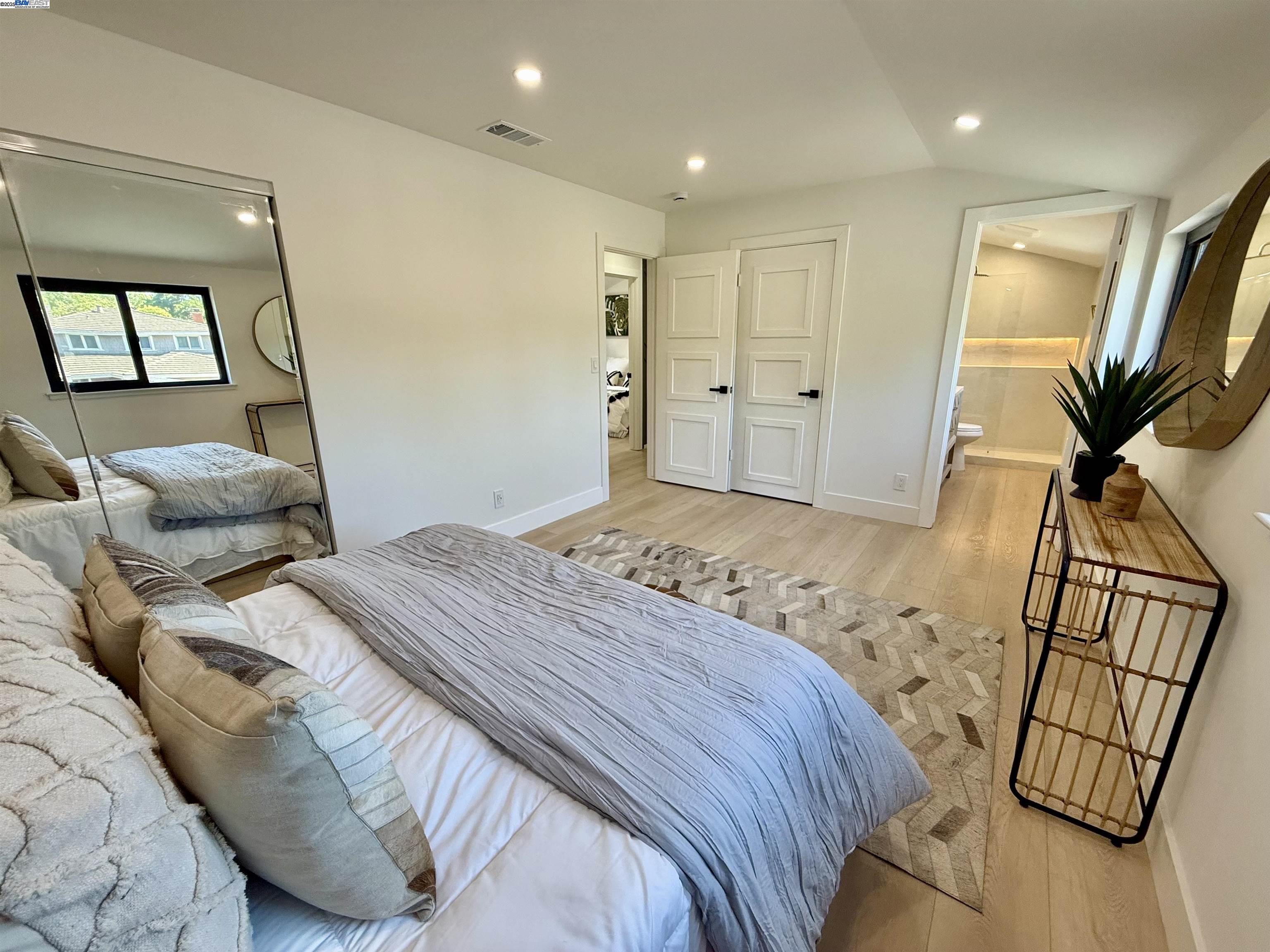 Detail Gallery Image 45 of 52 For 1926 Paseo Del Cajon, Pleasanton,  CA 94566 - 4 Beds | 2/1 Baths