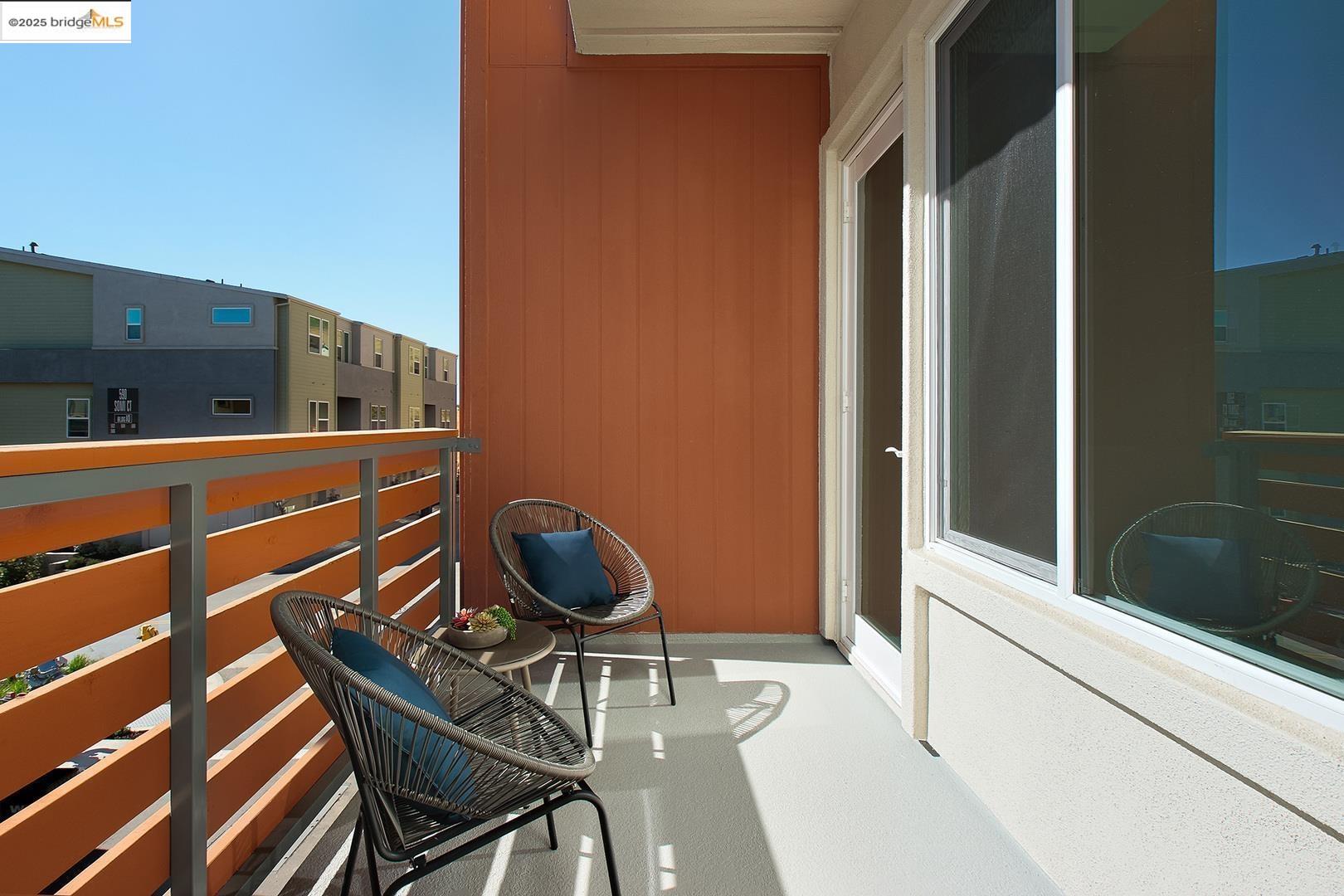 Detail Gallery Image 21 of 23 For 28974 Parkwood Ln #72,  Hayward,  CA 94544 - 3 Beds | 3 Baths