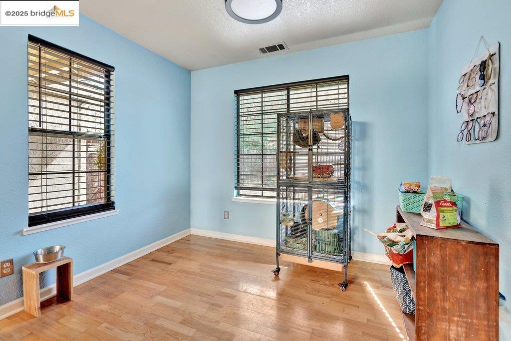 Detail Gallery Image 6 of 27 For 1927 Babbe St, Oakley,  CA 94561 - 3 Beds | 2 Baths