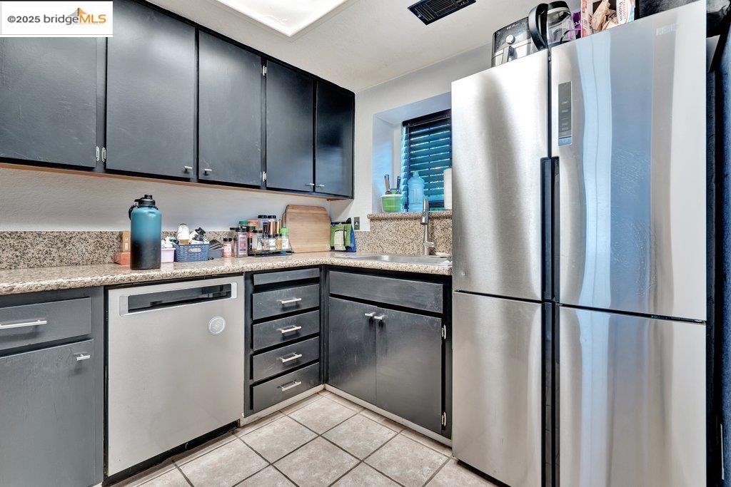 Detail Gallery Image 10 of 27 For 1927 Babbe St, Oakley,  CA 94561 - 3 Beds | 2 Baths