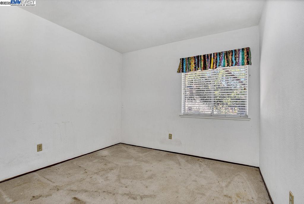 Detail Gallery Image 18 of 26 For 5224 Candlewood Way, Antioch,  CA 94531 - 4 Beds | 2/1 Baths