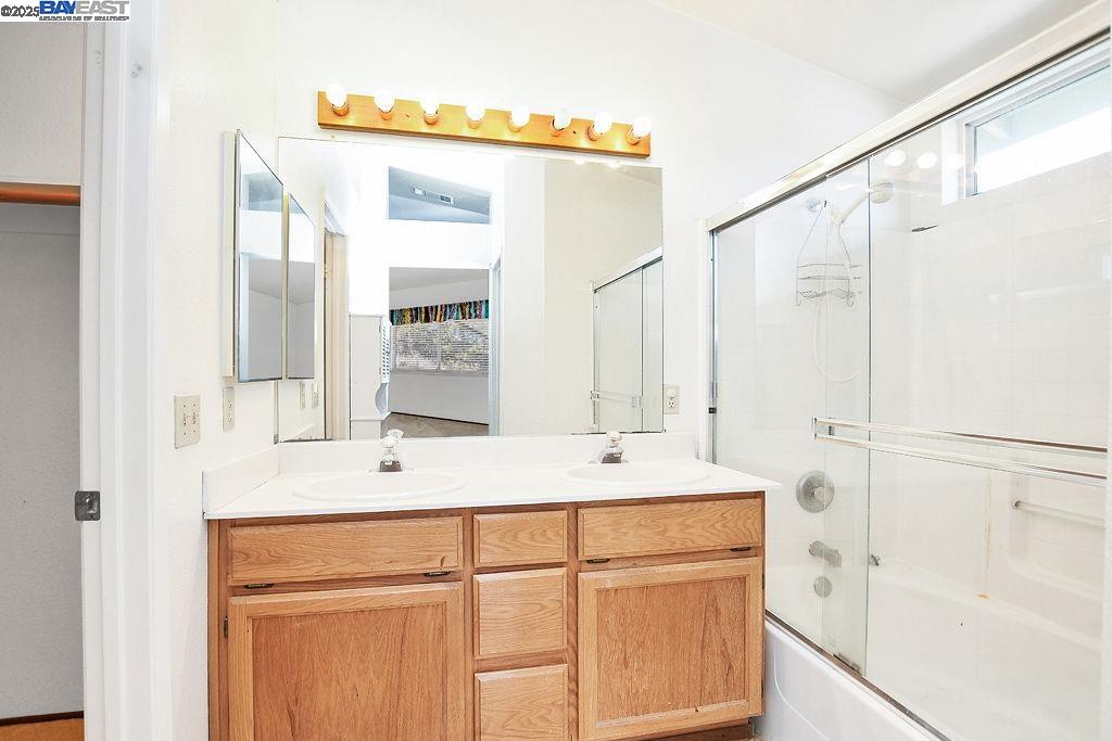 Detail Gallery Image 10 of 26 For 5224 Candlewood Way, Antioch,  CA 94531 - 4 Beds | 2/1 Baths