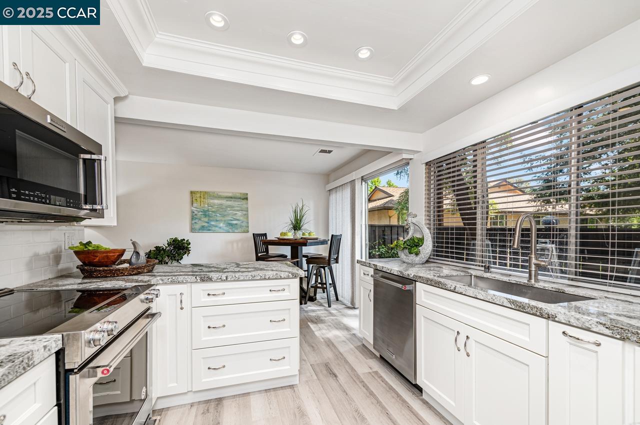 1909 Countrywood Ct, Walnut Creek, California 94598, 4 Bedrooms Bedrooms, 10 Rooms Rooms,2 BathroomsBathrooms,Residential,For Sale,1909 Countrywood Ct,41097997