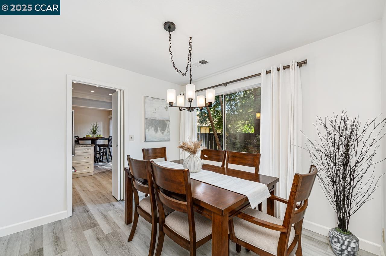 1909 Countrywood Ct, Walnut Creek, California 94598, 4 Bedrooms Bedrooms, 10 Rooms Rooms,2 BathroomsBathrooms,Residential,For Sale,1909 Countrywood Ct,41097997