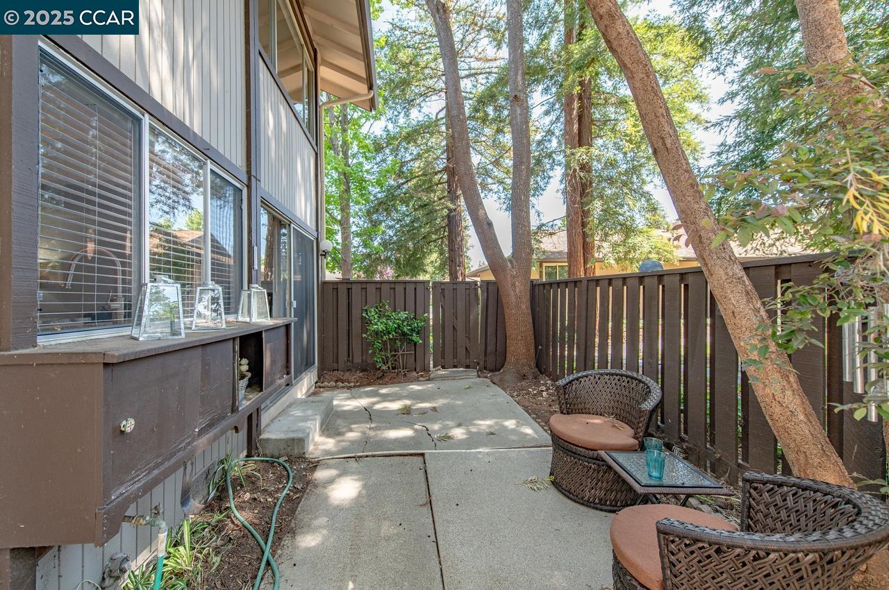 1909 Countrywood Ct, Walnut Creek, California 94598, 4 Bedrooms Bedrooms, 10 Rooms Rooms,2 BathroomsBathrooms,Residential,For Sale,1909 Countrywood Ct,41097997