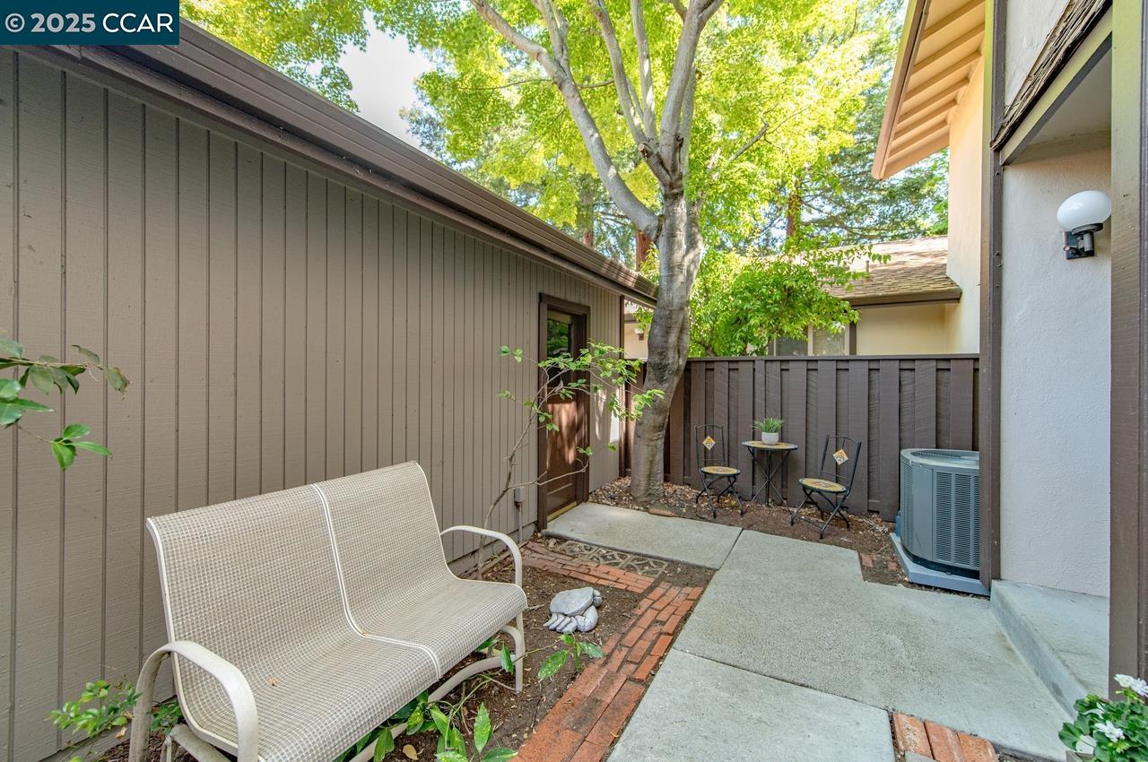 1909 Countrywood Ct, Walnut Creek, California 94598, 4 Bedrooms Bedrooms, 10 Rooms Rooms,2 BathroomsBathrooms,Residential,For Sale,1909 Countrywood Ct,41097997