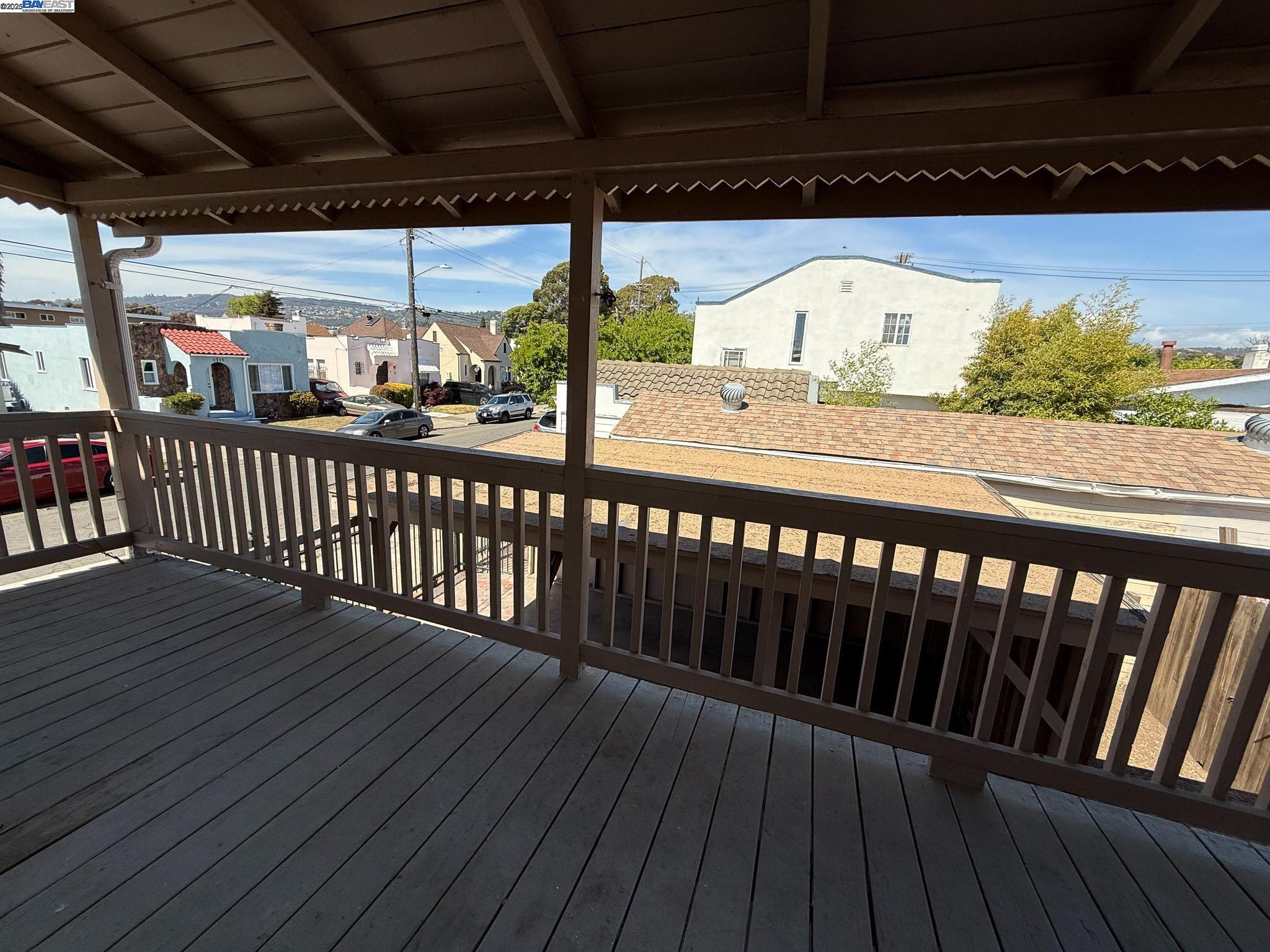 Detail Gallery Image 19 of 19 For 7800 Lockwood St, Oakland,  CA 94621 - 3 Beds | 2 Baths