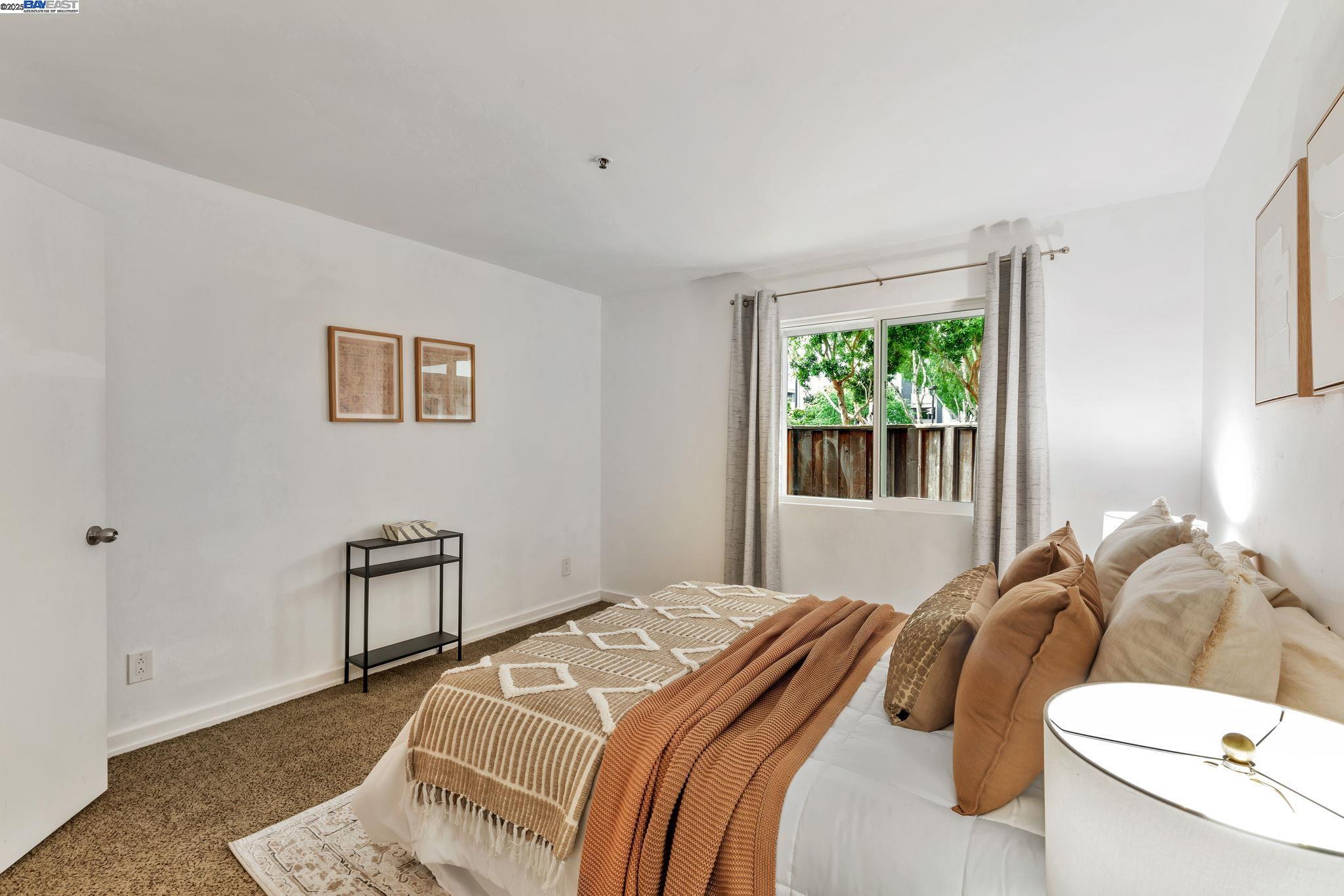 6400 Christie Ave # 2116, Emeryville, California 94608, 1 Bedroom Bedrooms, 3 Rooms Rooms,1 BathroomBathrooms,Residential,For Sale,6400 Christie Ave # 2116,41098000