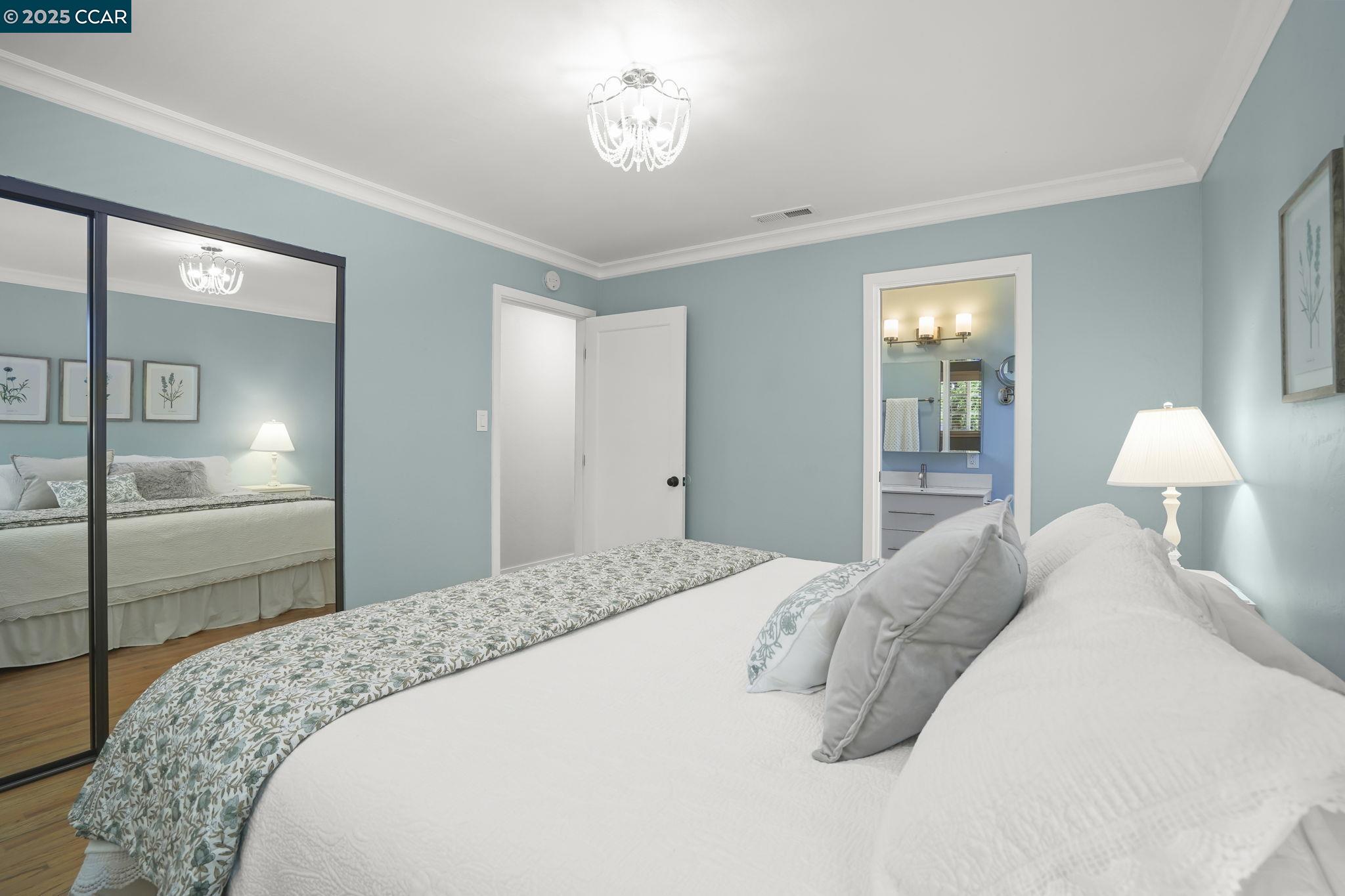 Detail Gallery Image 13 of 23 For 927 Notre Dame Ave, Concord,  CA 94518 - 3 Beds | 2 Baths