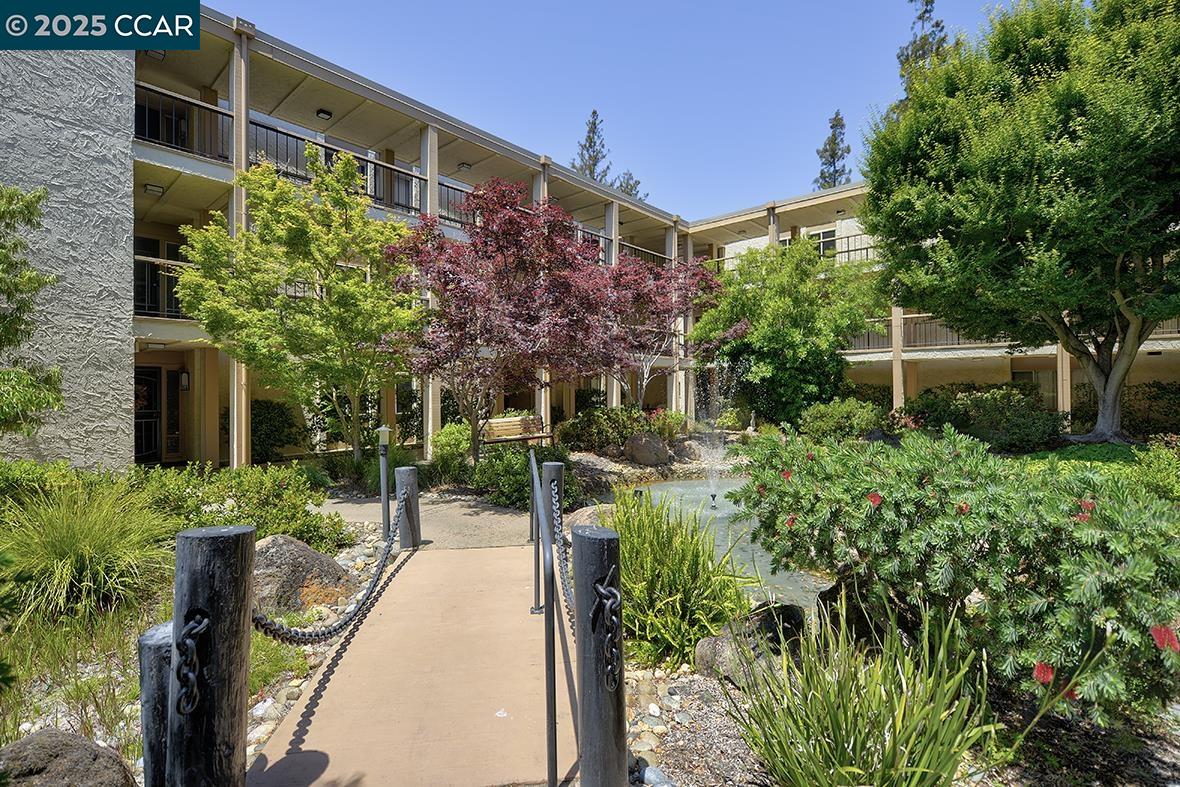 Photo #3: 41098003 Listing 