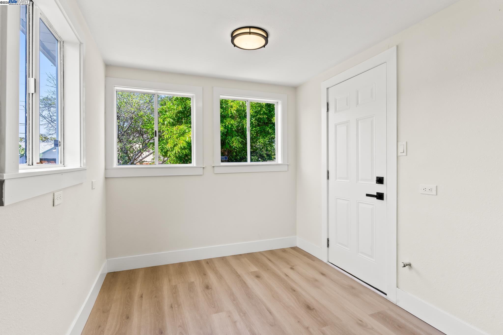 Detail Gallery Image 18 of 33 For 355 S 50th St, Richmond,  CA 94804 - 2 Beds | 1 Baths