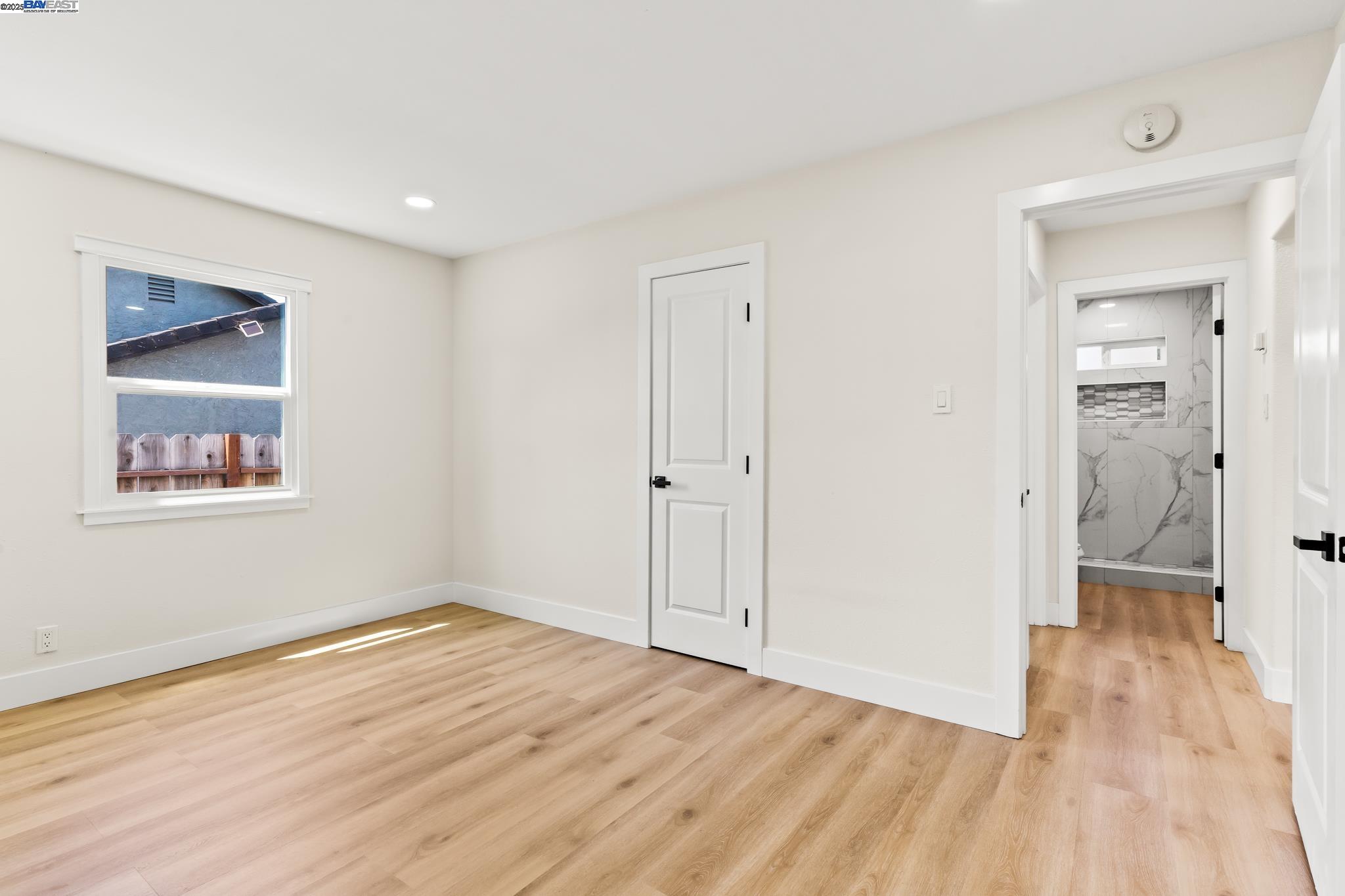 Detail Gallery Image 20 of 33 For 355 S 50th St, Richmond,  CA 94804 - 2 Beds | 1 Baths