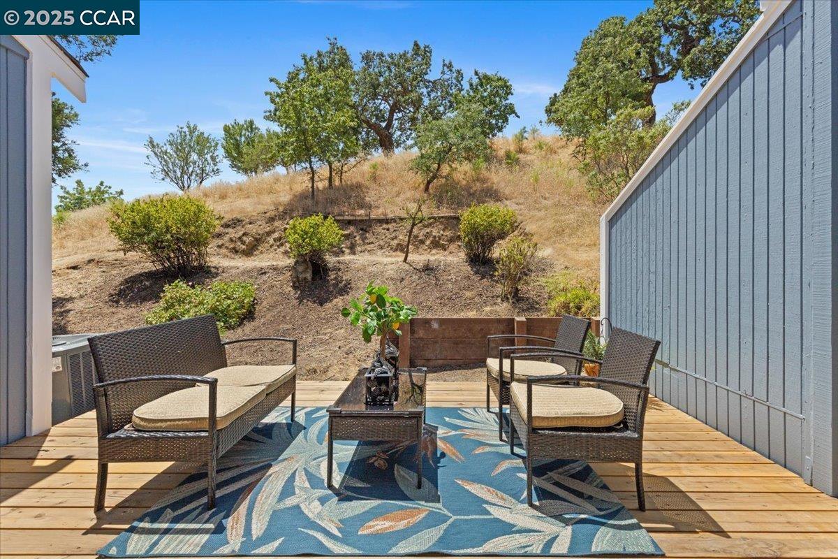 Detail Gallery Image 26 of 35 For 491 Camelback Rd, Pleasant Hill,  CA 94523 - 2 Beds | 2 Baths