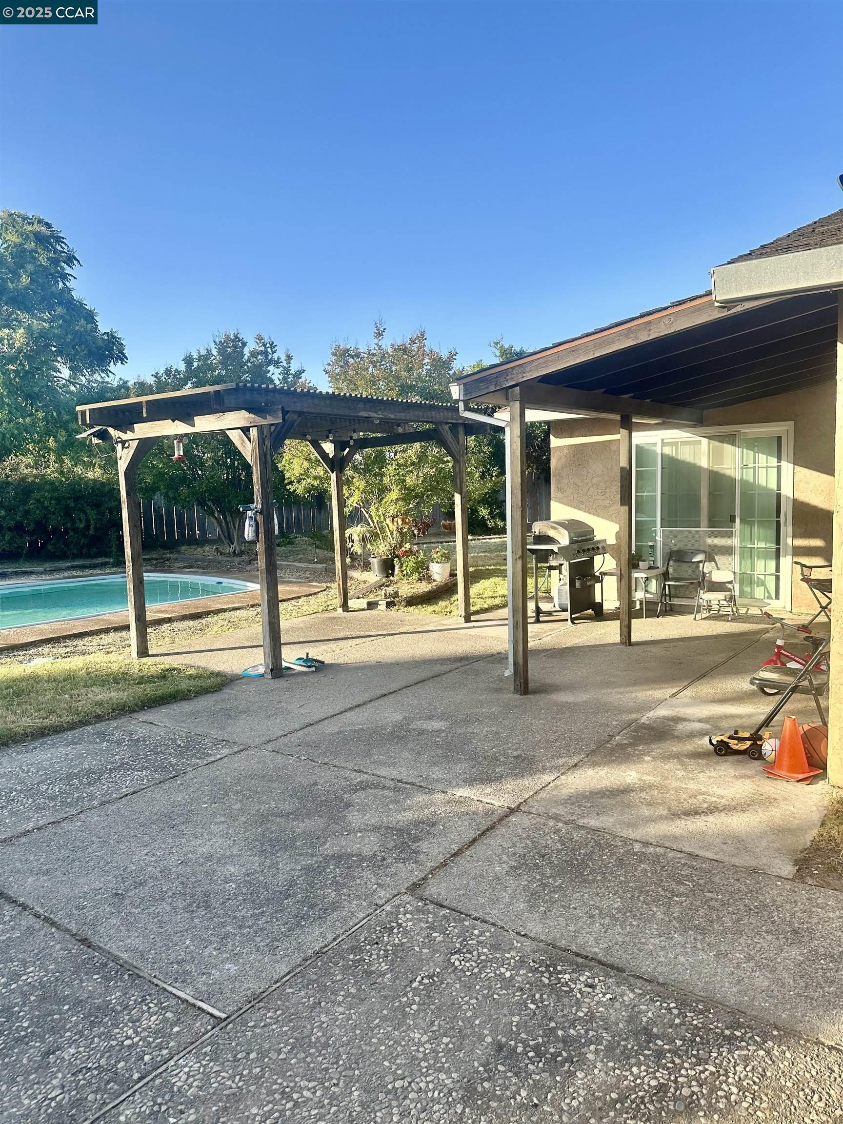 Detail Gallery Image 13 of 20 For 14413 Modoc Ct, Manteca,  CA 95336 - 3 Beds | 2 Baths