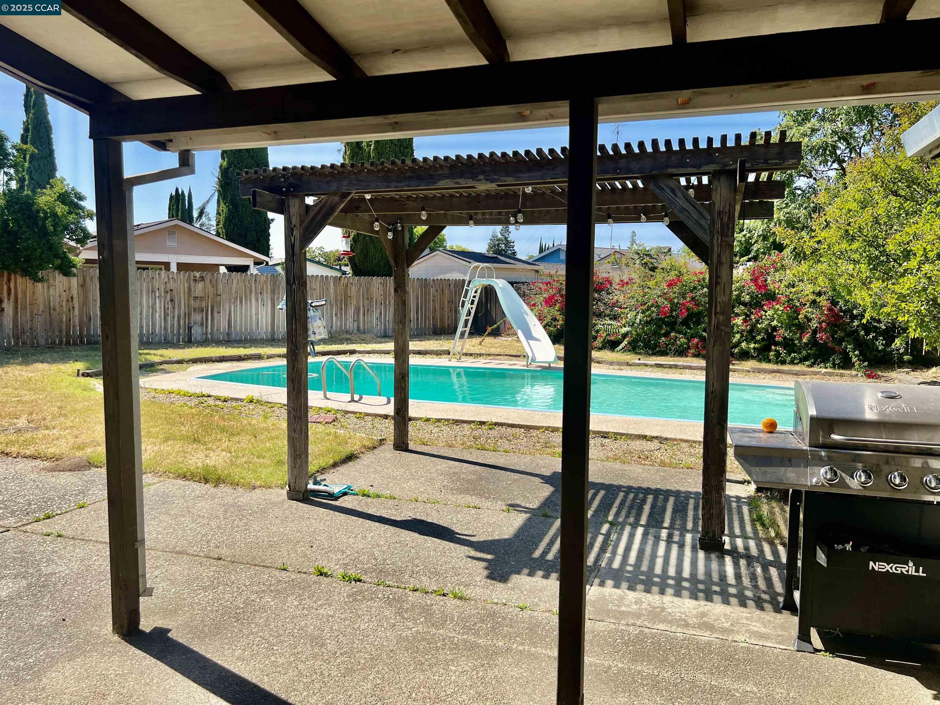 Detail Gallery Image 13 of 21 For 14413 Modoc Ct, Manteca,  CA 95336 - 3 Beds | 2 Baths