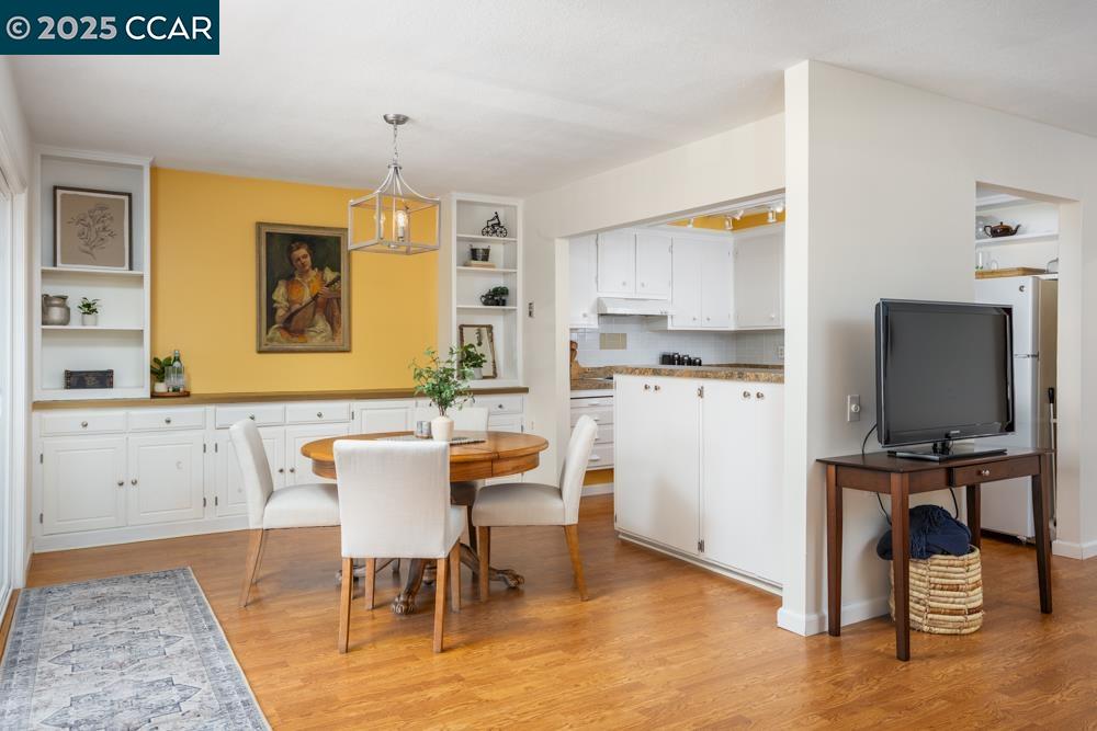 1317 Ptarmigan # 8, Walnut Creek, California 94595, 2 Bedrooms Bedrooms, 6 Rooms Rooms,2 BathroomsBathrooms,Residential,For Sale,1317 Ptarmigan # 8,41098007