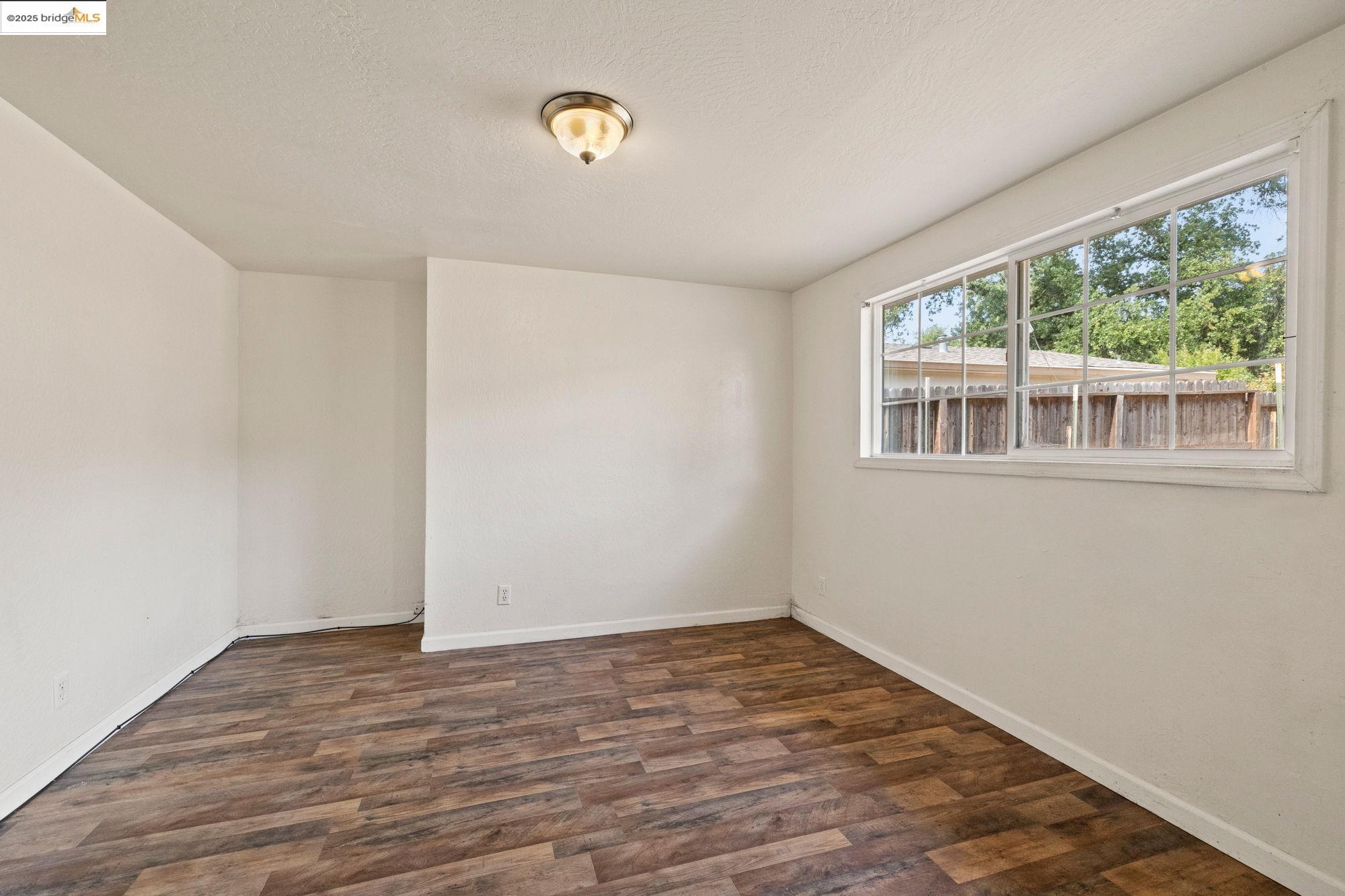 18135 6th Avenue, Jamestown, California 95327, 2 Bedrooms Bedrooms, 3 Rooms Rooms,1 BathroomBathrooms,Residential,For Sale,18135 6th Avenue,41098009