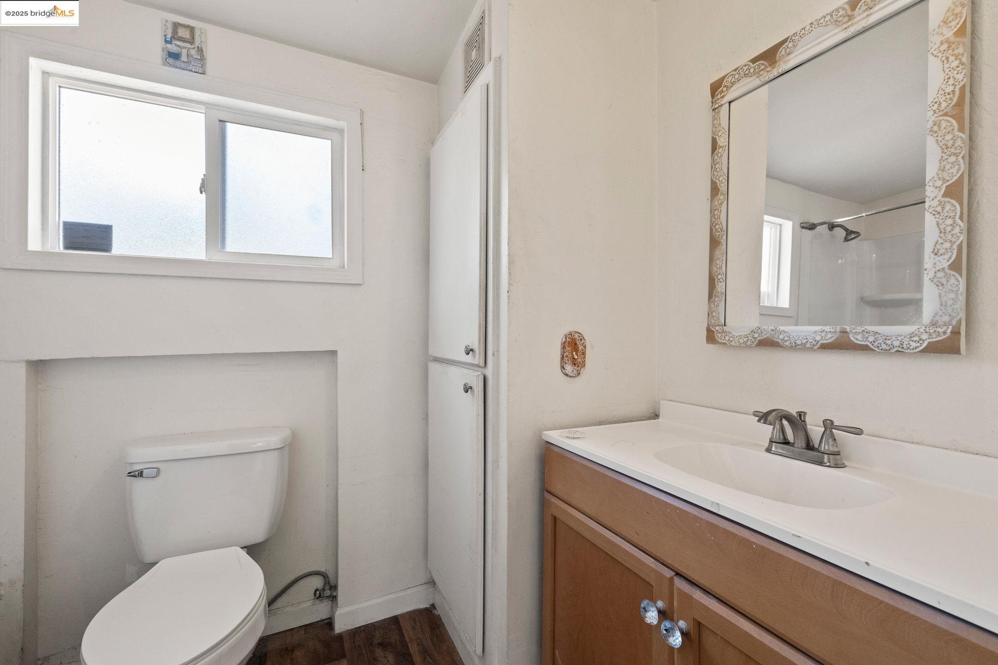 18135 6th Avenue, Jamestown, California 95327, 2 Bedrooms Bedrooms, 3 Rooms Rooms,1 BathroomBathrooms,Residential,For Sale,18135 6th Avenue,41098009