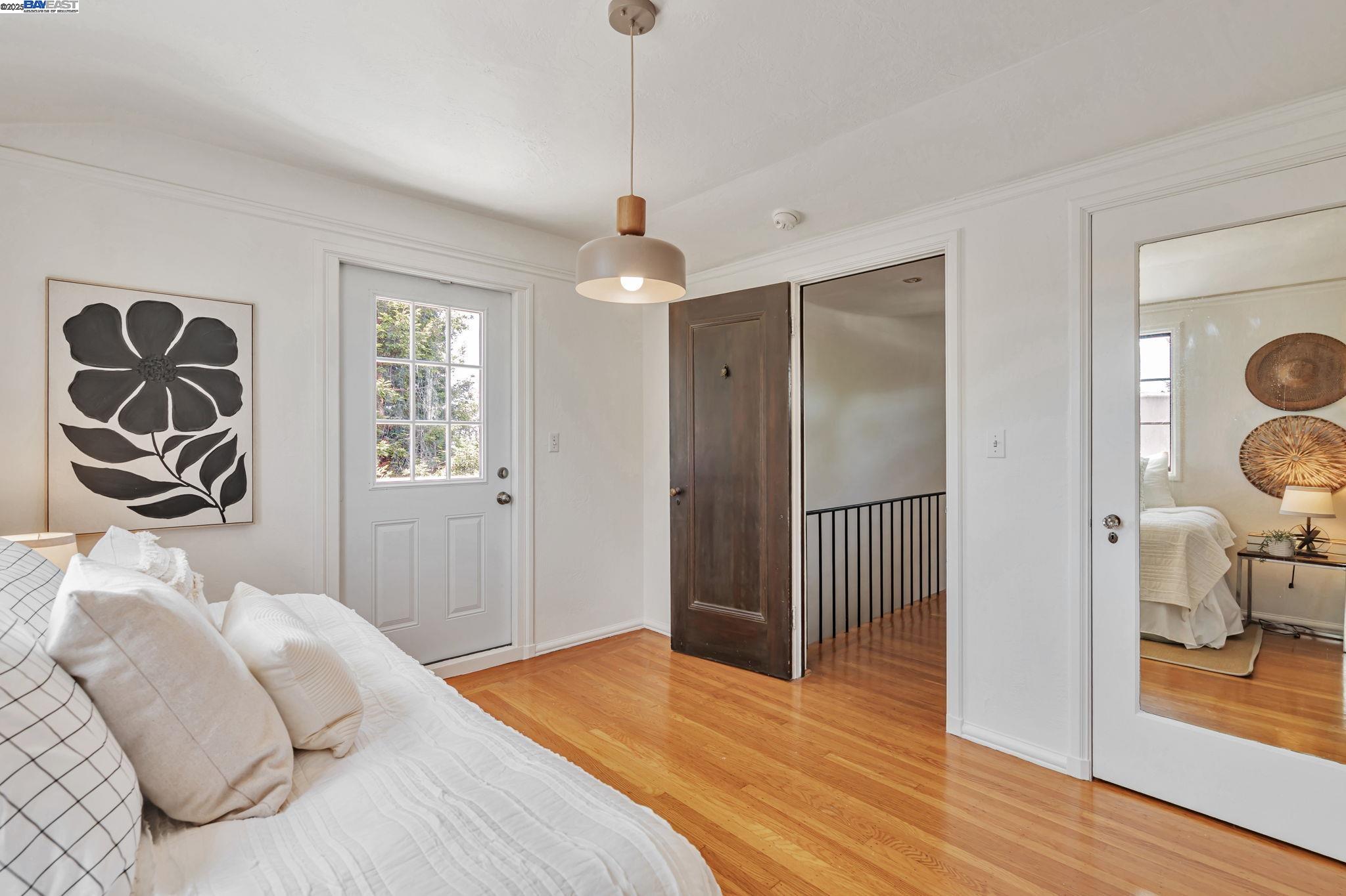 Detail Gallery Image 30 of 53 For 659 Kenwyn Rd, Oakland,  CA 94610 - 4 Beds | 3/1 Baths