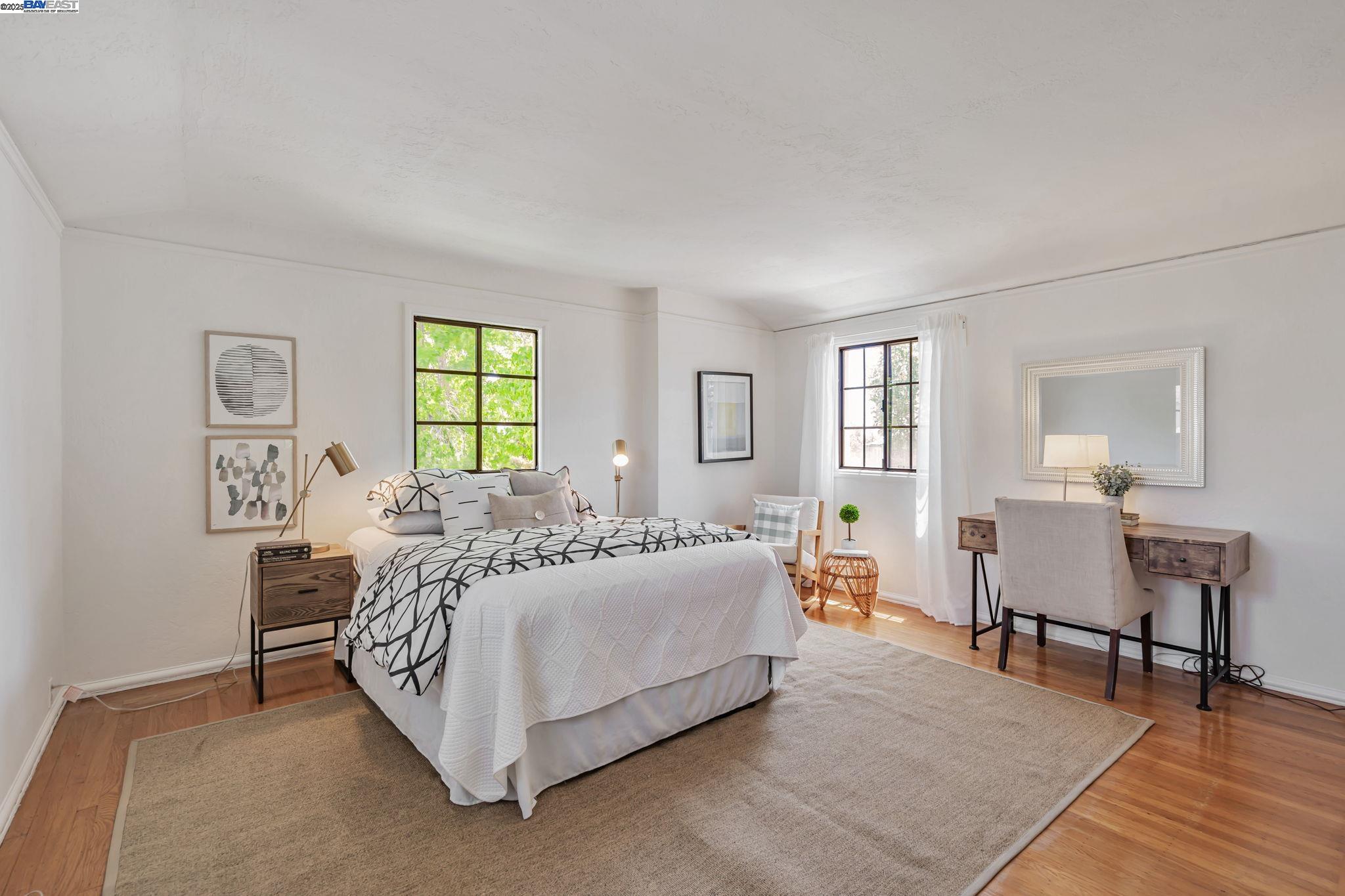 Detail Gallery Image 31 of 53 For 659 Kenwyn Rd, Oakland,  CA 94610 - 4 Beds | 3/1 Baths