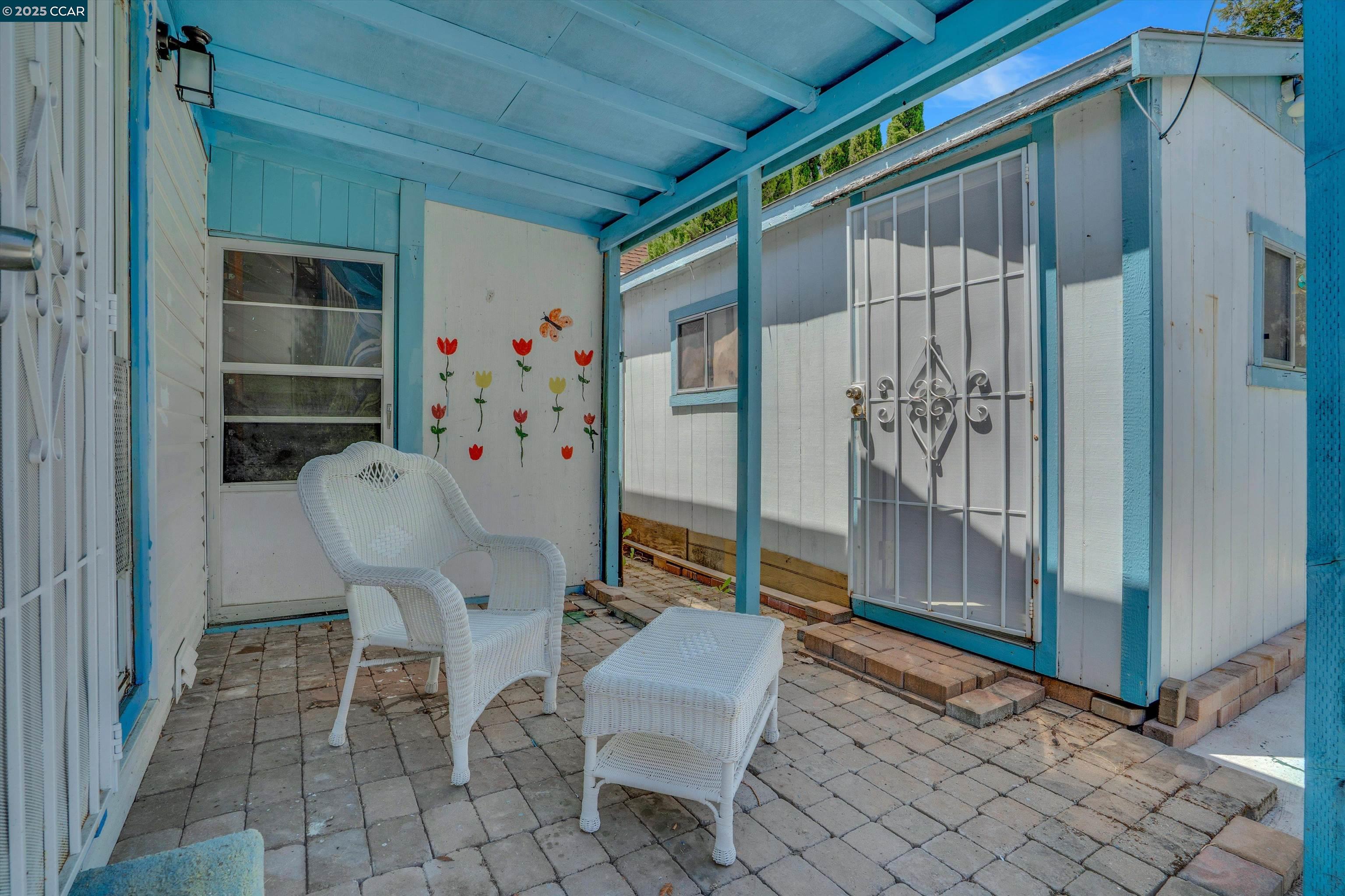 881 Merle Ave, Martinez, California 94553, 2 Bedrooms Bedrooms, 4 Rooms Rooms,1 BathroomBathrooms,Residential,For Sale,881 Merle Ave,41098012