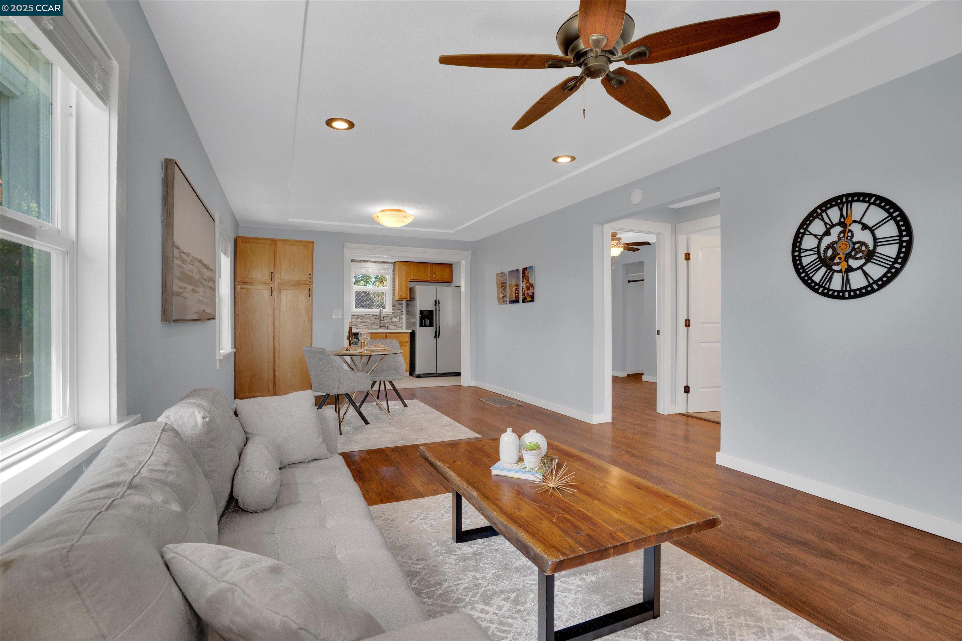2430 ORCHARD LN, MARTINEZ, CA 94553  Photo 5