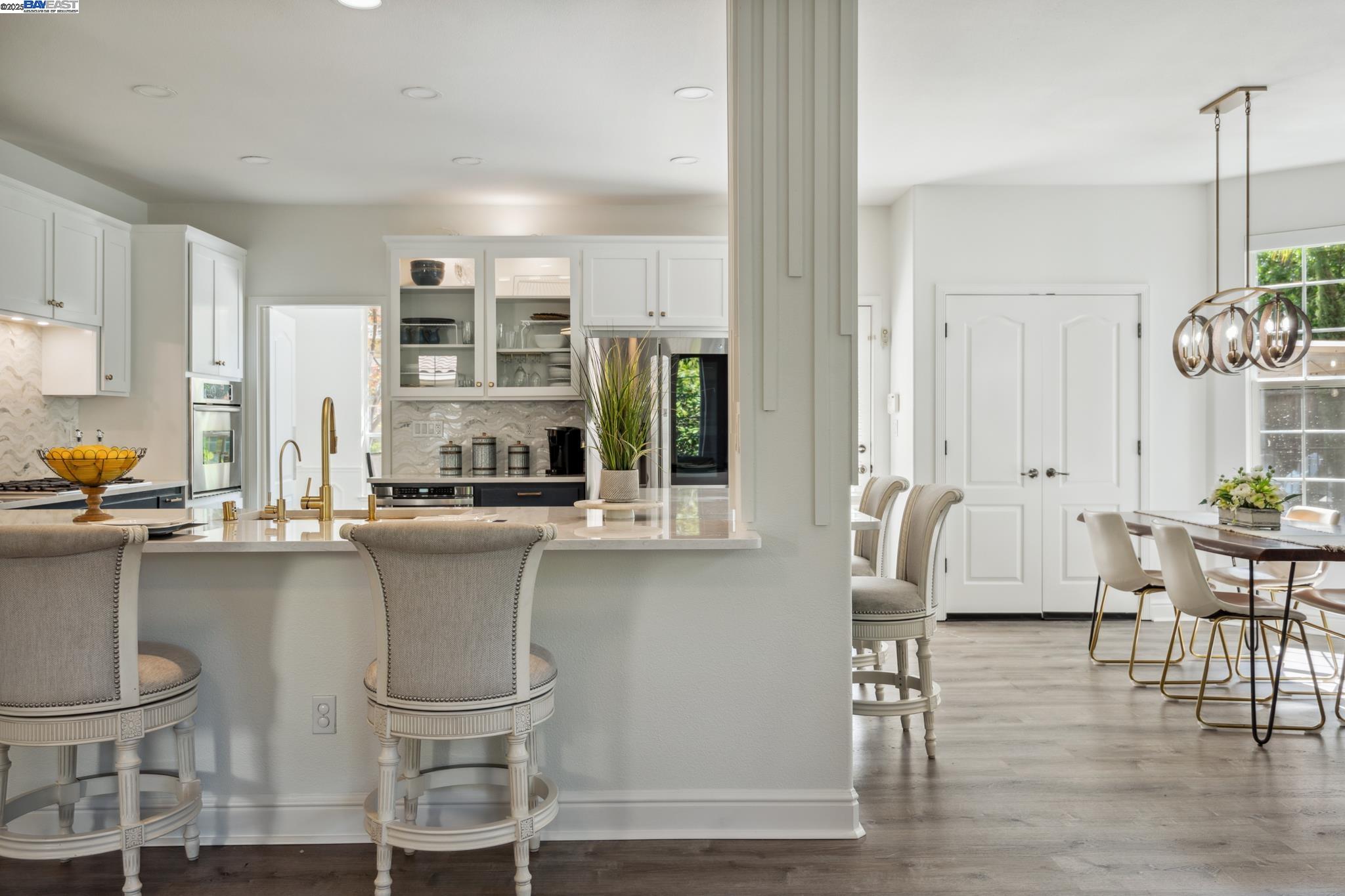 Detail Gallery Image 14 of 60 For 418 Golf Ct, Walnut Creek,  CA 94598 - 4 Beds | 3 Baths