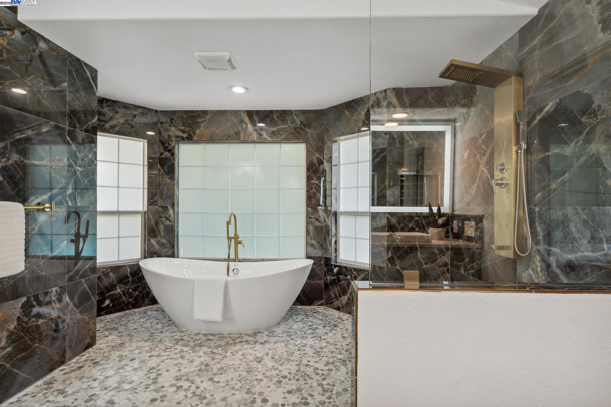 Detail Gallery Image 43 of 60 For 418 Golf Ct, Walnut Creek,  CA 94598 - 4 Beds | 3 Baths