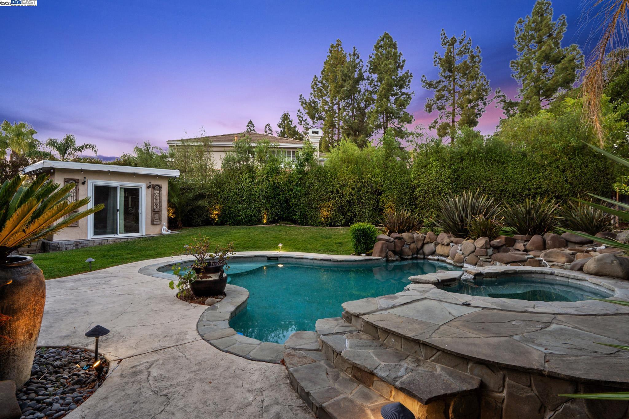 Detail Gallery Image 55 of 60 For 418 Golf Ct, Walnut Creek,  CA 94598 - 4 Beds | 3 Baths