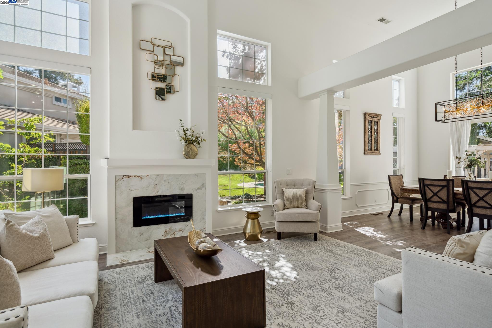 Detail Gallery Image 8 of 60 For 418 Golf Ct, Walnut Creek,  CA 94598 - 4 Beds | 3 Baths