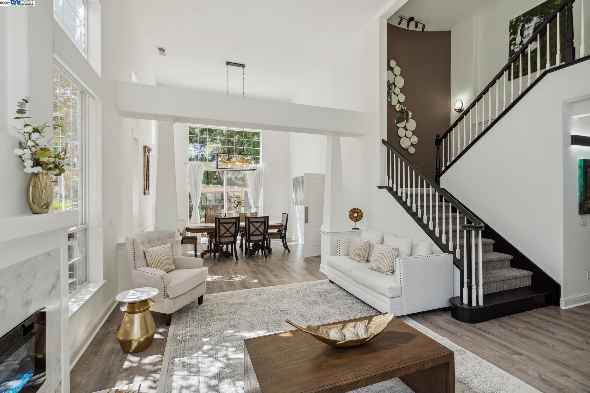 Detail Gallery Image 10 of 60 For 418 Golf Ct, Walnut Creek,  CA 94598 - 4 Beds | 3 Baths