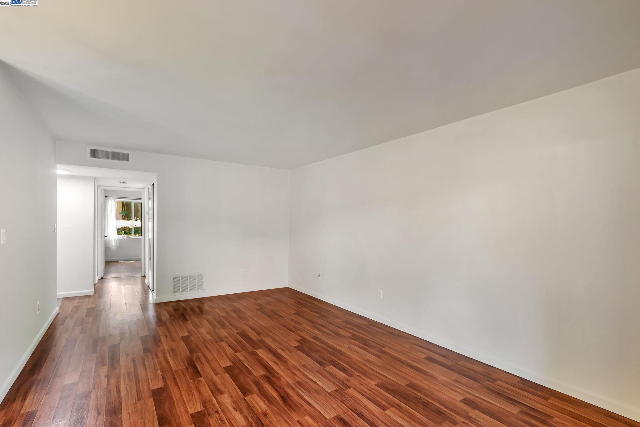 Detail Gallery Image 11 of 55 For 291 Tradewinds Dr #7,  San Jose,  CA 95123 - 2 Beds | 1 Baths