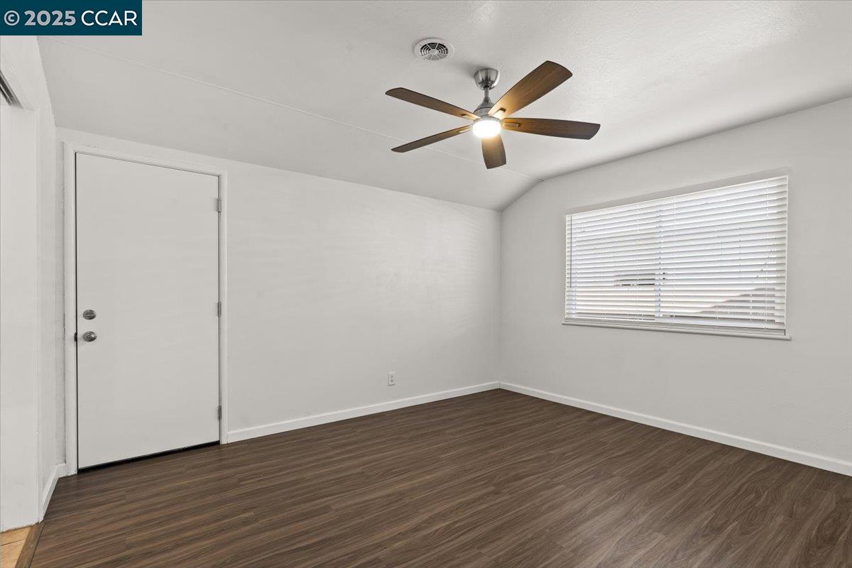 Detail Gallery Image 23 of 33 For 2707 Webb St, Vallejo,  CA 94591 - 3 Beds | 2 Baths
