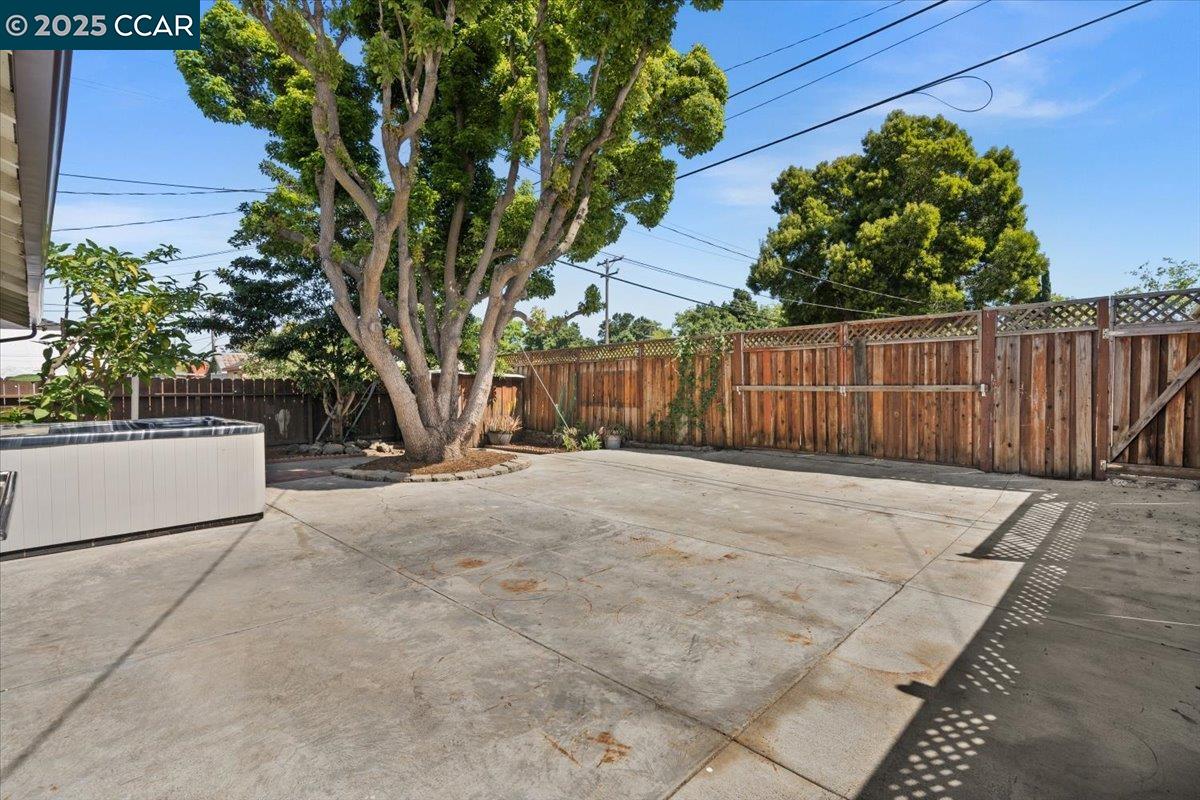 Detail Gallery Image 27 of 33 For 2707 Webb St, Vallejo,  CA 94591 - 3 Beds | 2 Baths