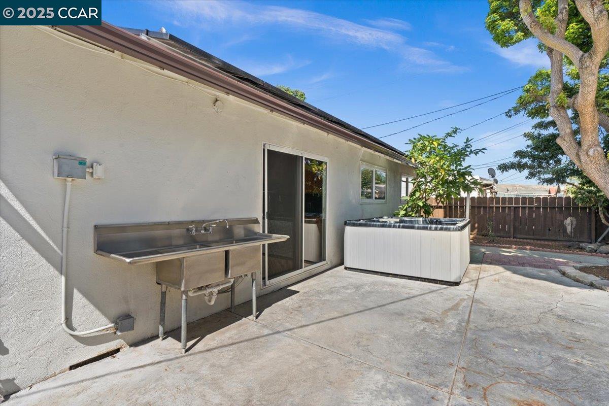 Detail Gallery Image 31 of 33 For 2707 Webb St, Vallejo,  CA 94591 - 3 Beds | 2 Baths