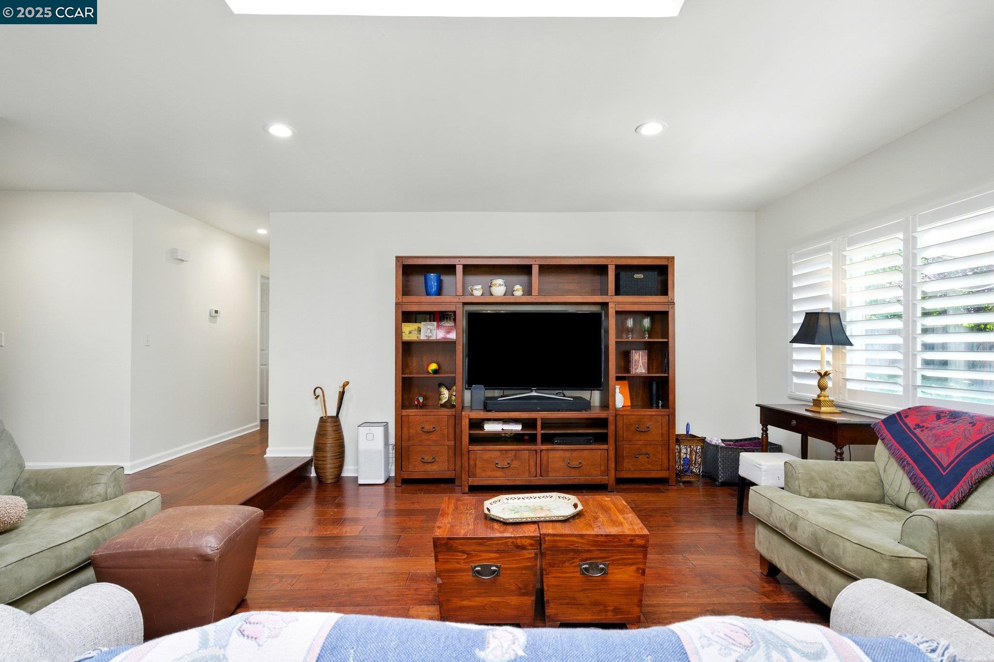 Detail Gallery Image 12 of 60 For 1508 Criquet Ct, Concord,  CA 94518 - 3 Beds | 2 Baths