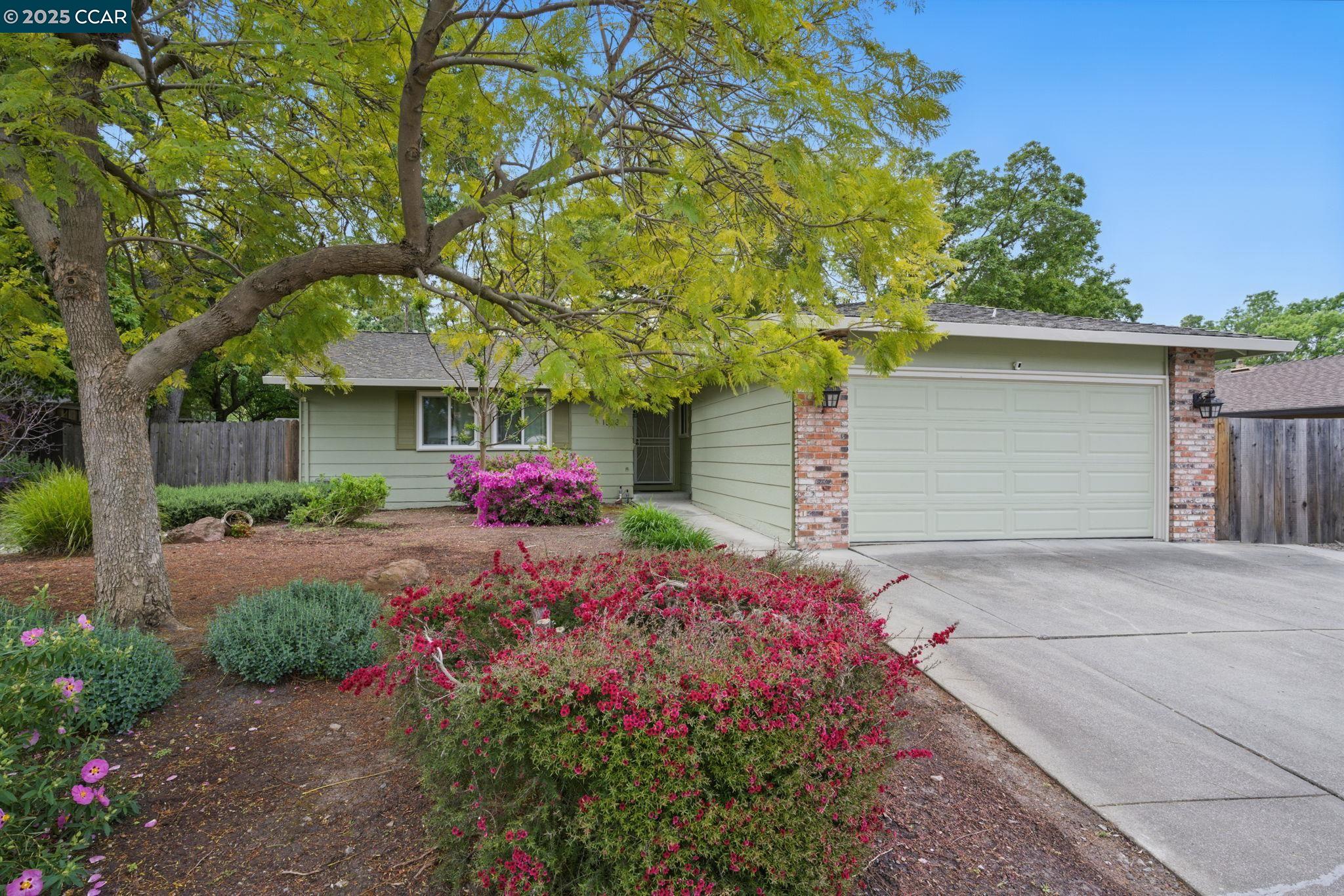 Detail Gallery Image 5 of 60 For 1508 Criquet Ct, Concord,  CA 94518 - 3 Beds | 2 Baths