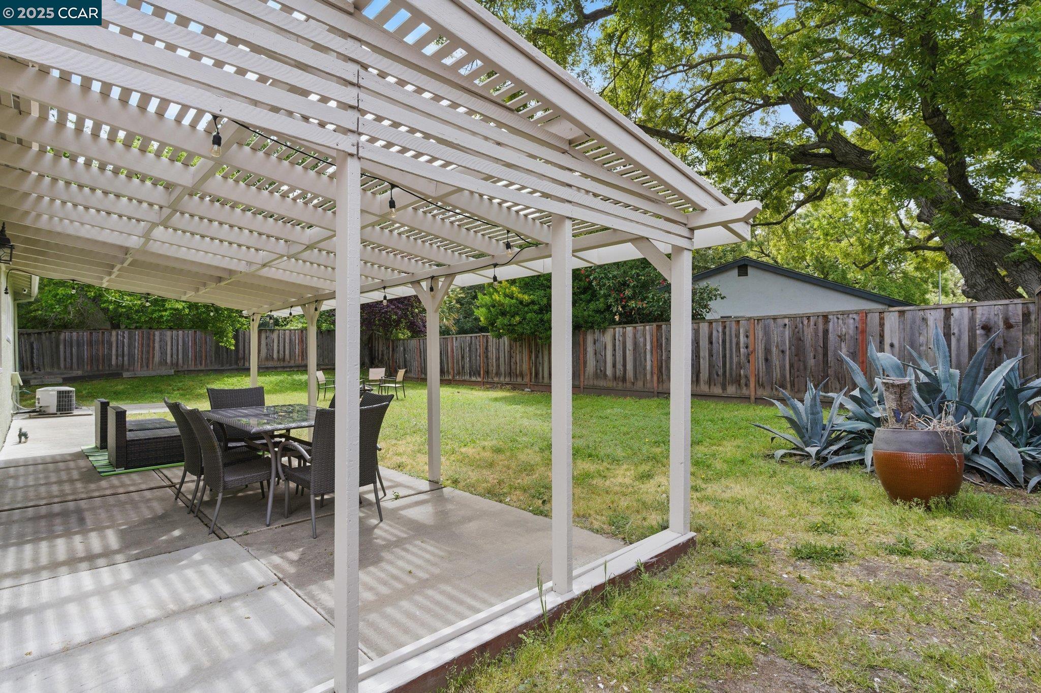 Detail Gallery Image 43 of 60 For 1508 Criquet Ct, Concord,  CA 94518 - 3 Beds | 2 Baths
