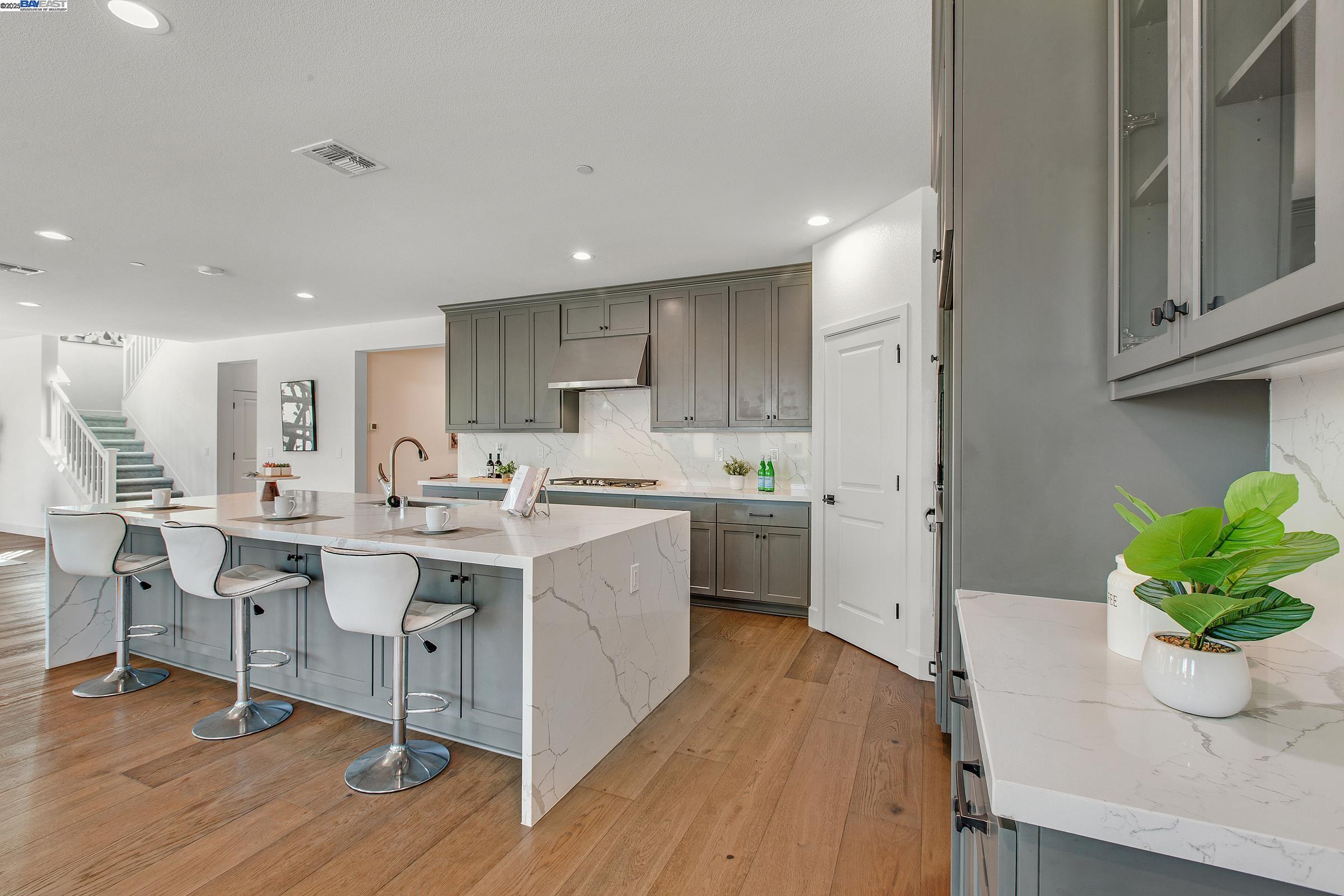 Detail Gallery Image 15 of 60 For 2222 Davie Pl, Tracy,  CA 95377 - 4 Beds | 3/1 Baths