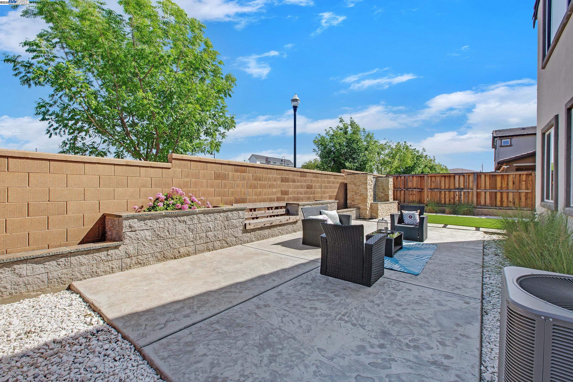 Detail Gallery Image 43 of 60 For 2222 Davie Pl, Tracy,  CA 95377 - 4 Beds | 3/1 Baths
