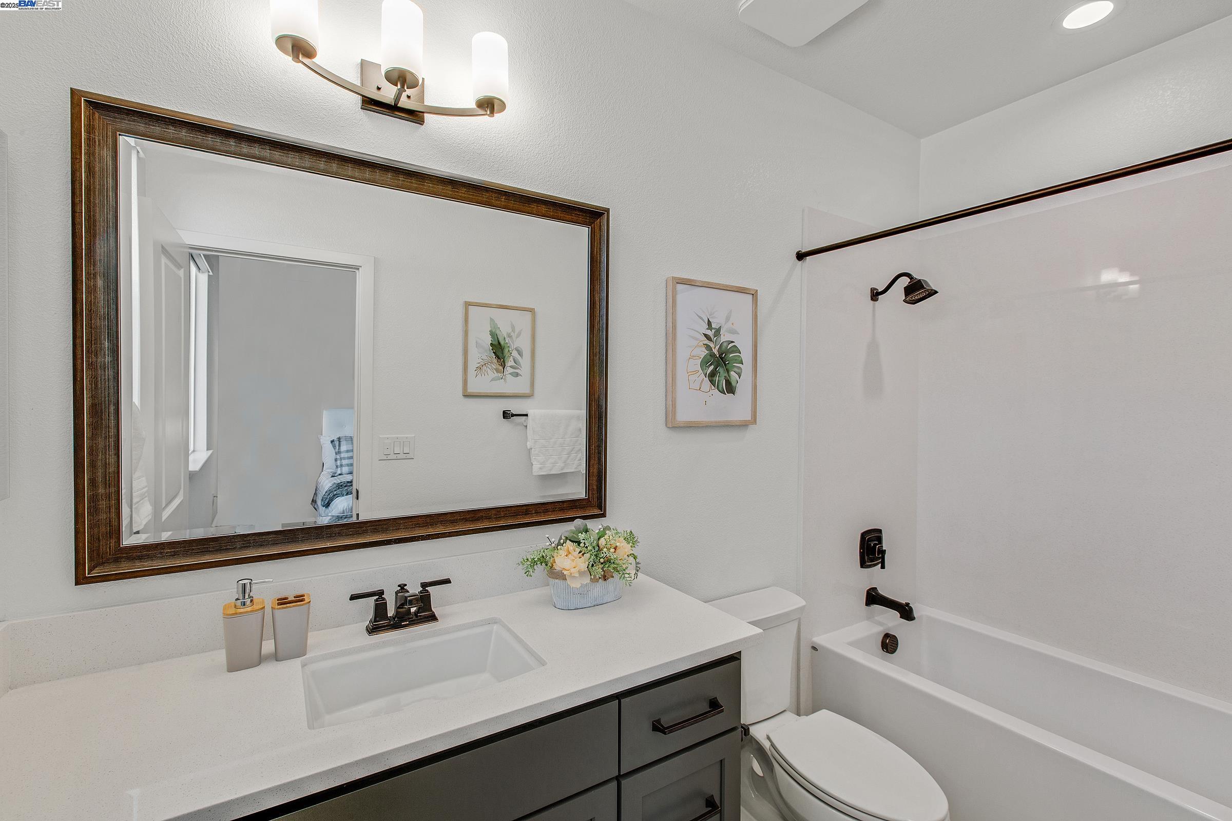 Detail Gallery Image 6 of 60 For 2222 Davie Pl, Tracy,  CA 95377 - 4 Beds | 3/1 Baths