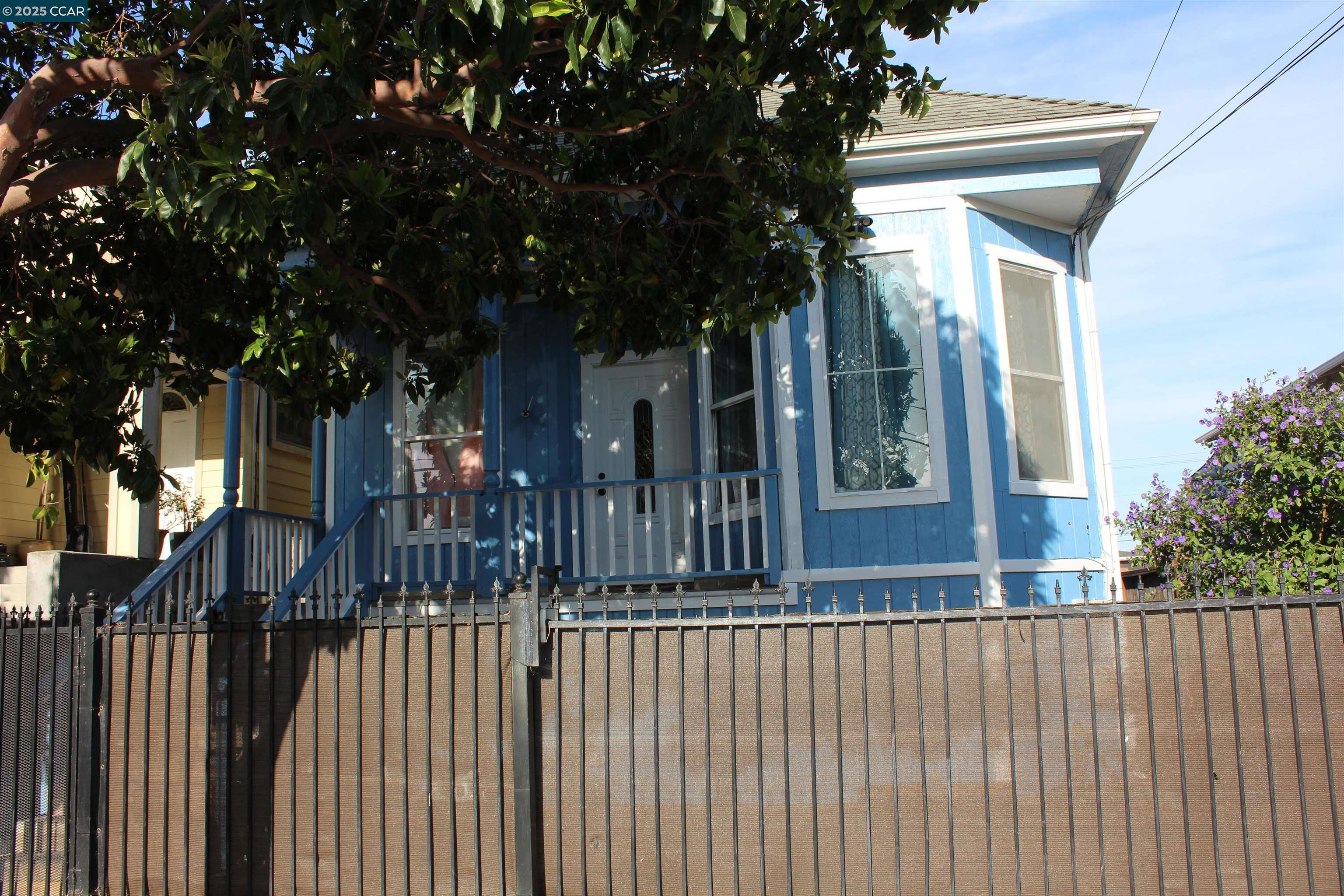 Detail Gallery Image 1 of 53 For 540 3rd St, Richmond,  CA 94801-2608 - 3 Beds | 2 Baths