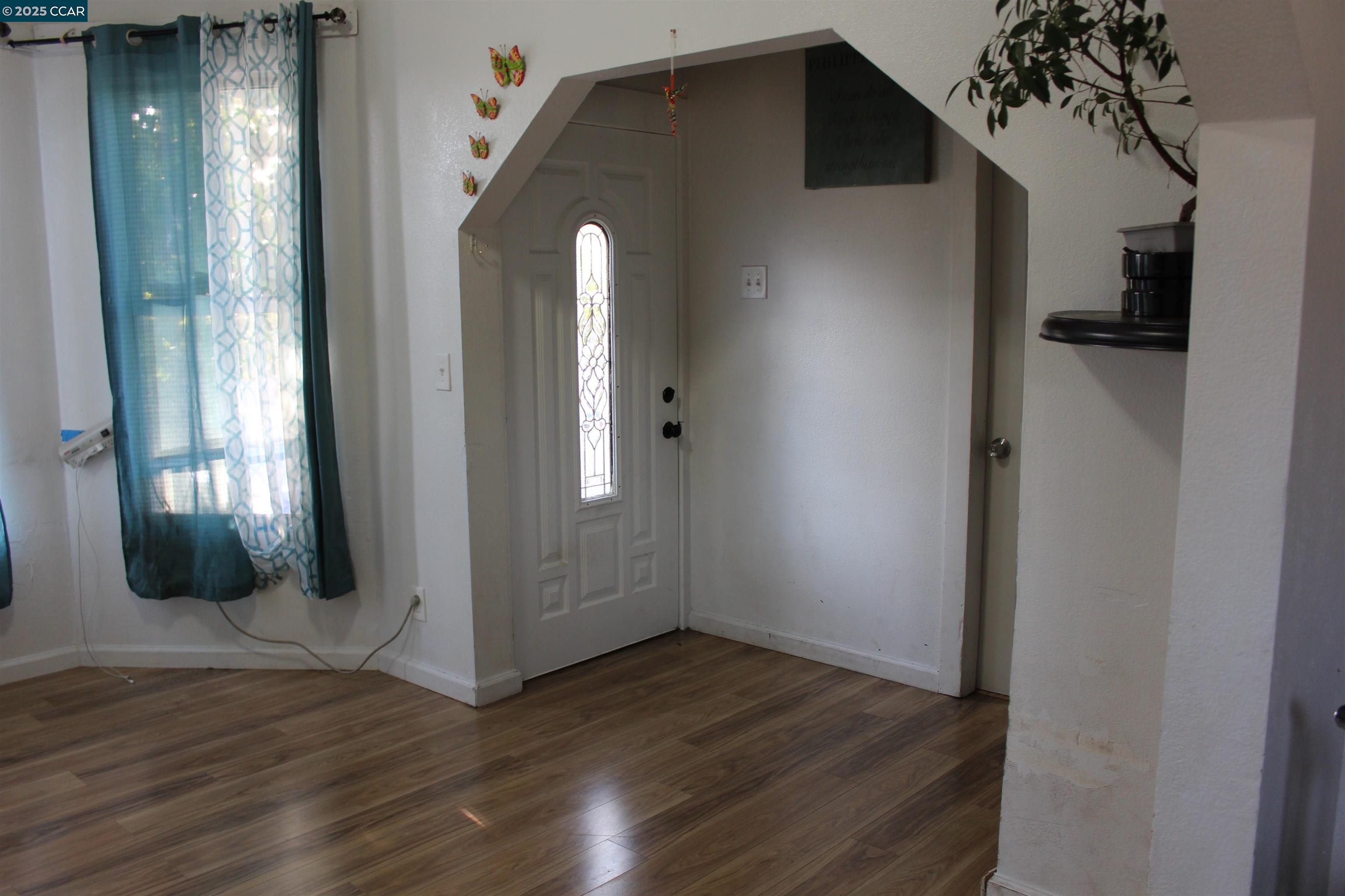 Detail Gallery Image 11 of 53 For 540 3rd St, Richmond,  CA 94801-2608 - 3 Beds | 2 Baths