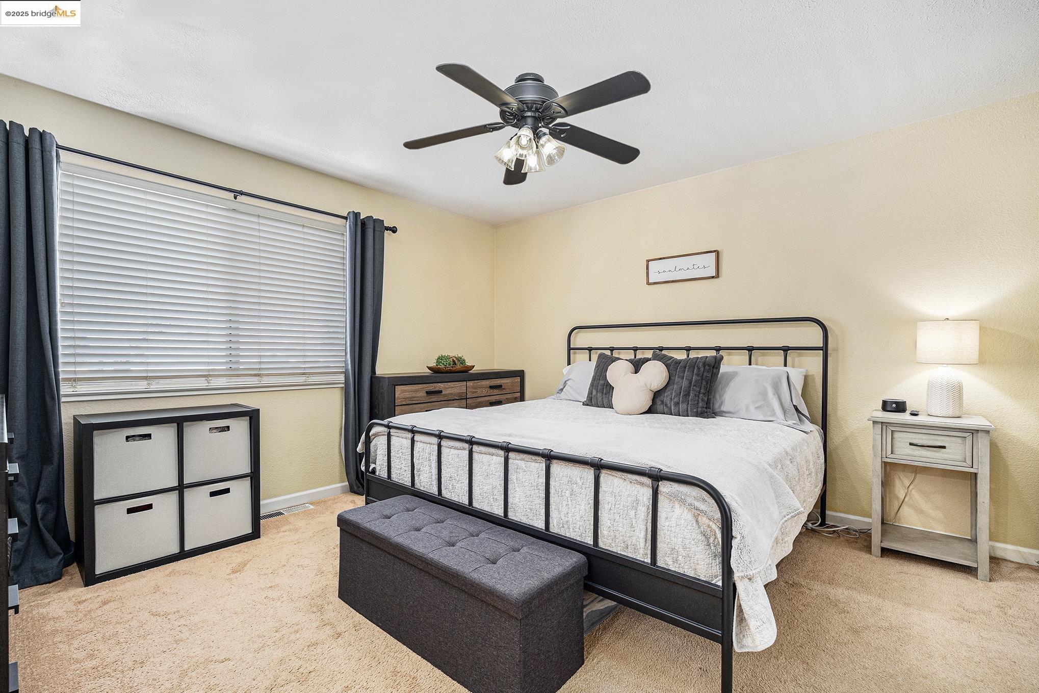 Detail Gallery Image 8 of 21 For 221 Almondtree Ln, Oakley,  CA 94561 - 2 Beds | 2/1 Baths