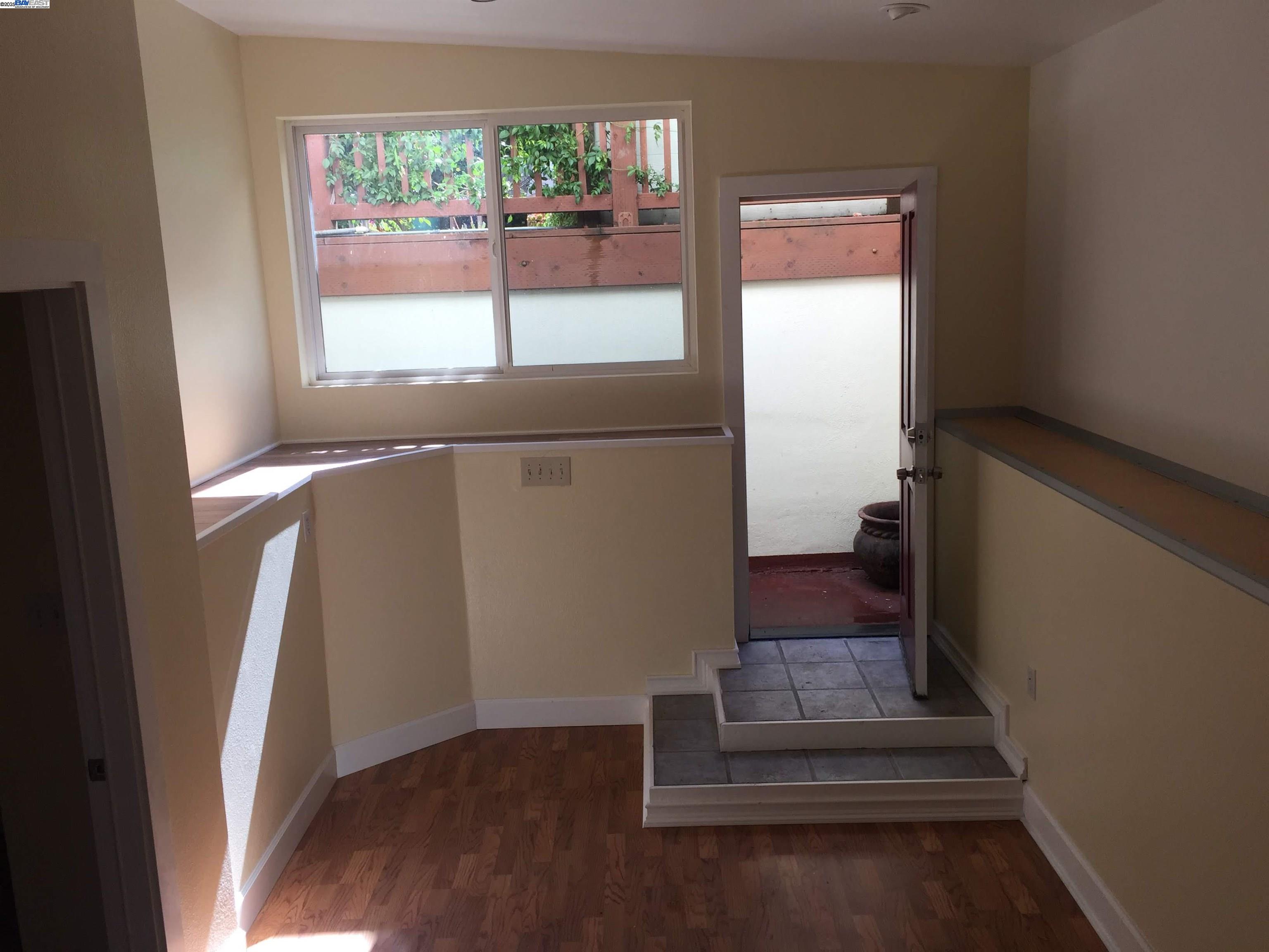 Detail Gallery Image 16 of 40 For 2622 Kingsland Ave, Oakland,  CA 94619 - – Beds | – Baths